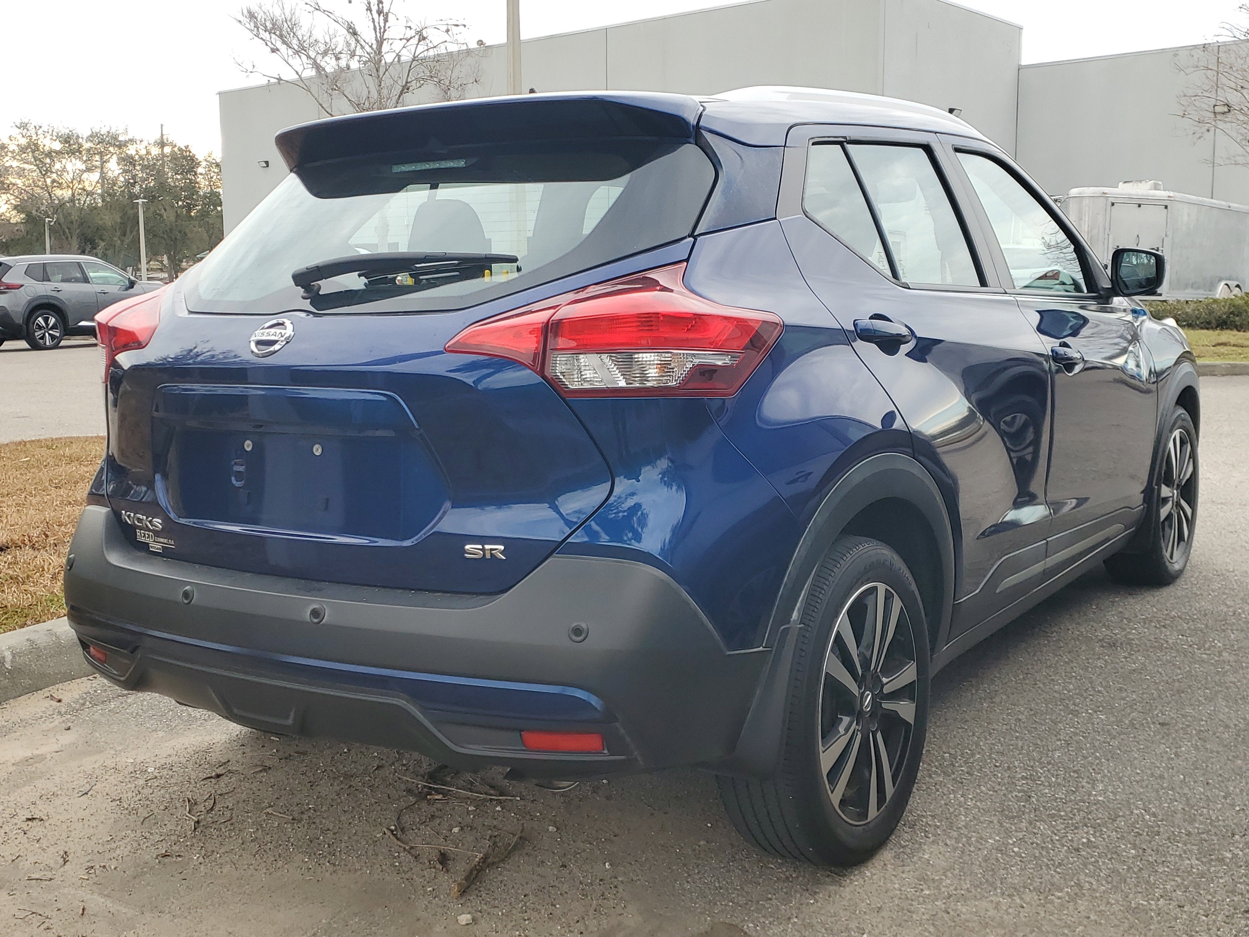 2020 Nissan Kicks SR