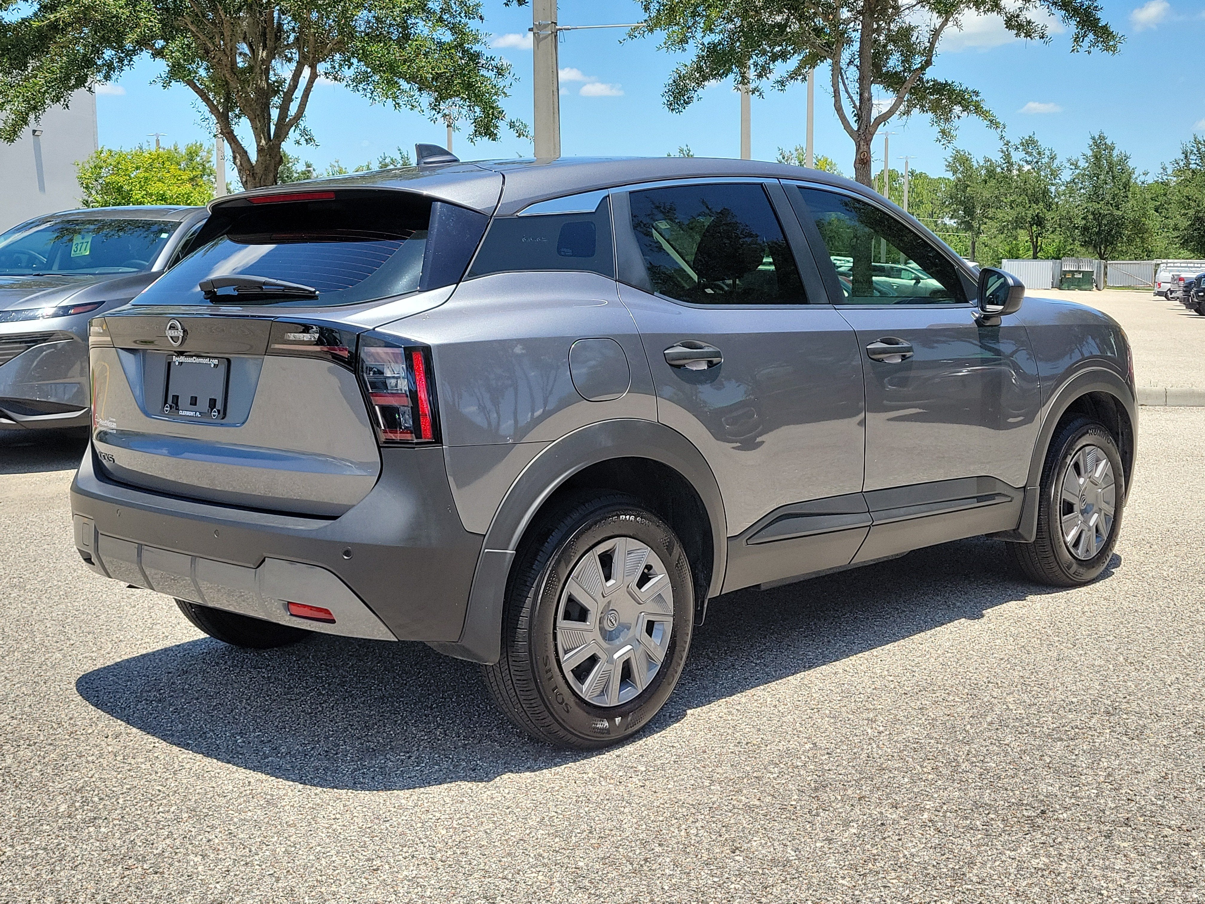 2025 Nissan Kicks S