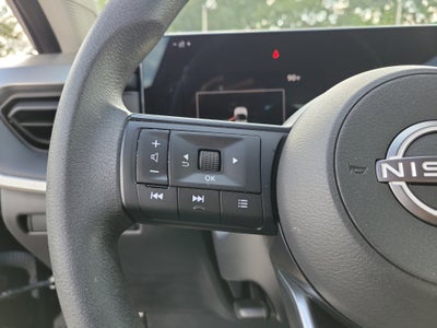 2025 Nissan Kicks S