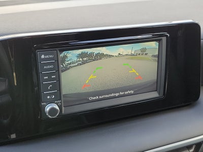 2025 Nissan Kicks S