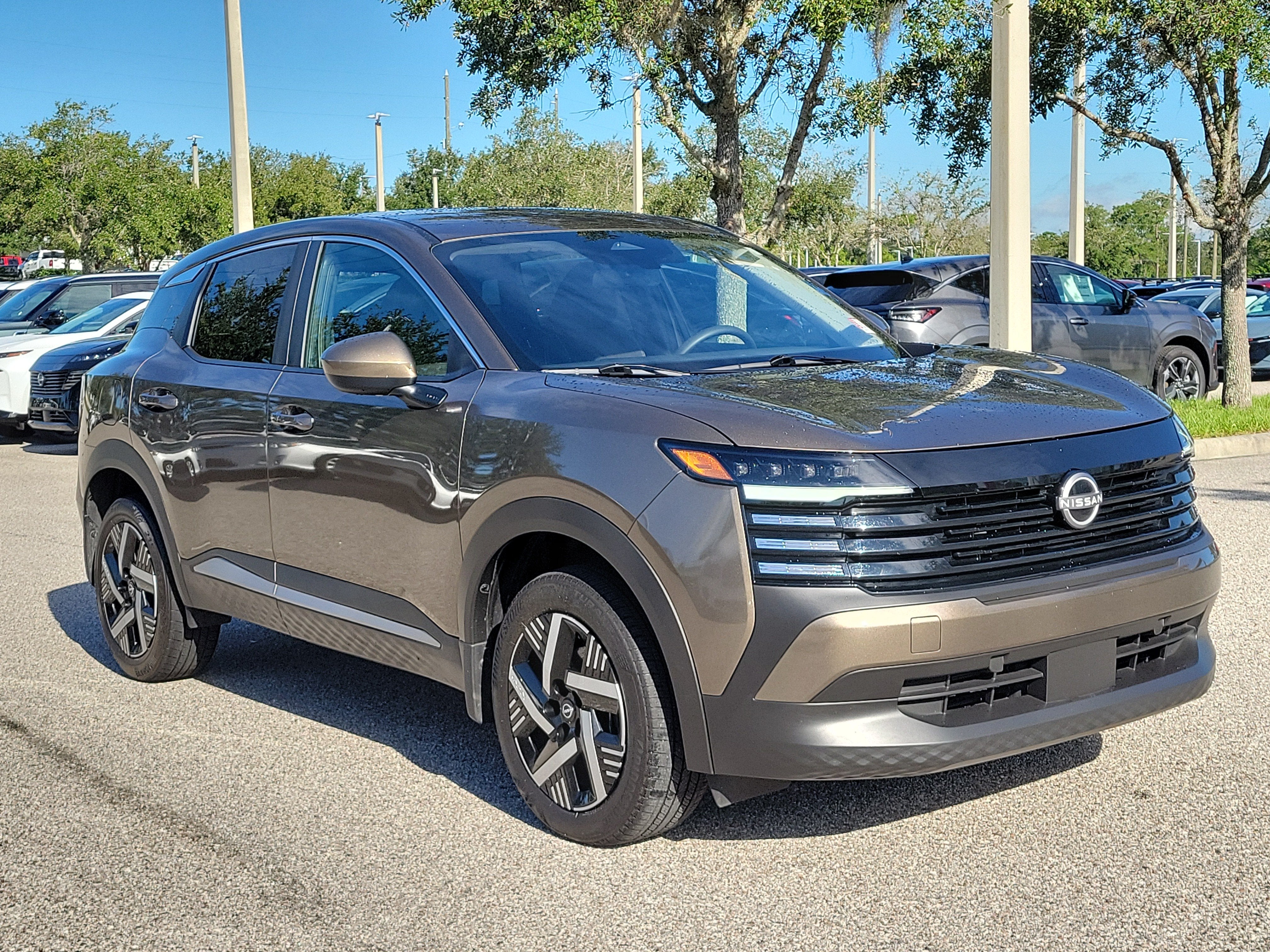 2025 Nissan Kicks SV