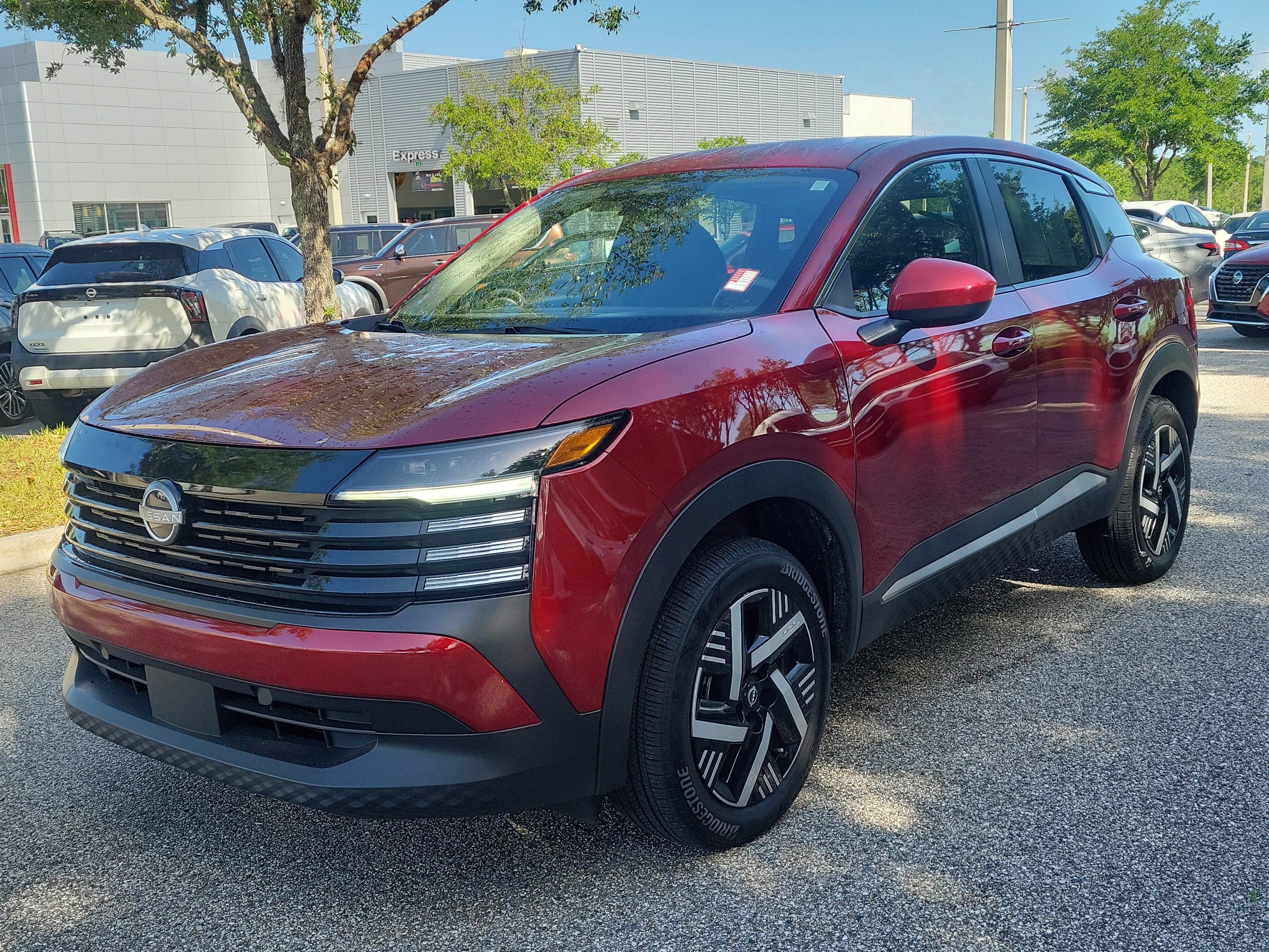 2025 Nissan Kicks SV