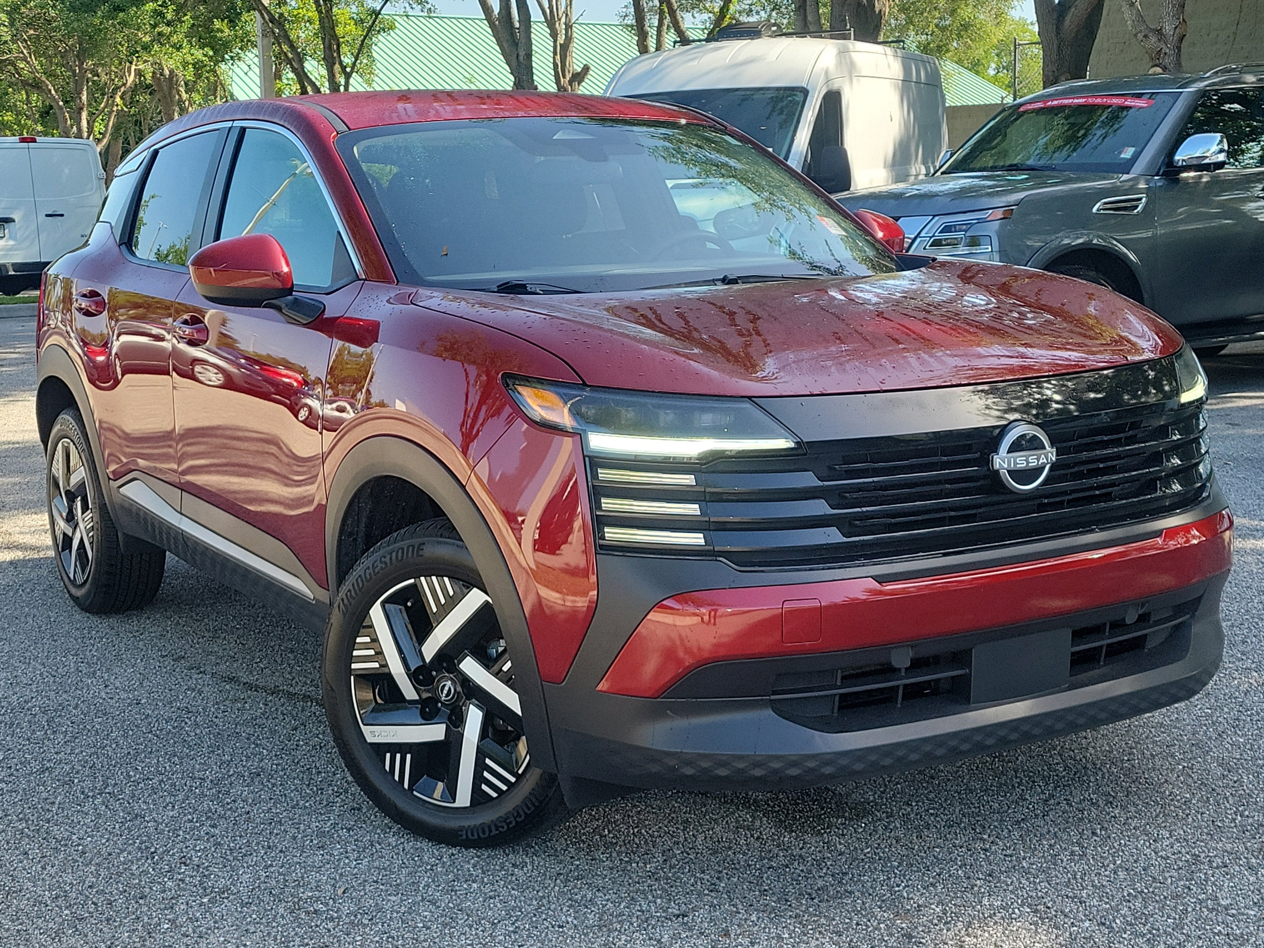 2025 Nissan Kicks SV
