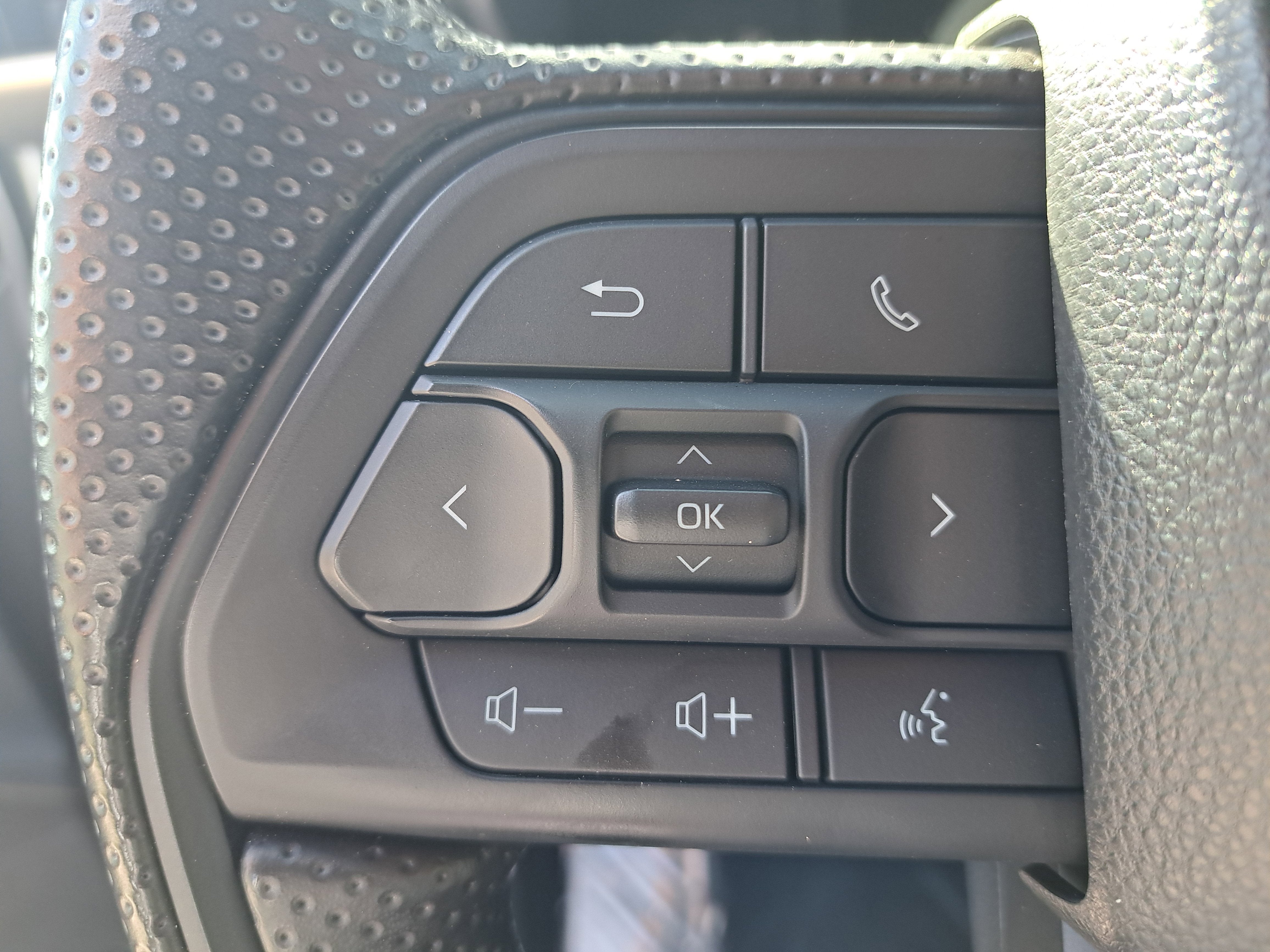 2024 Toyota Tacoma 2WD SR5