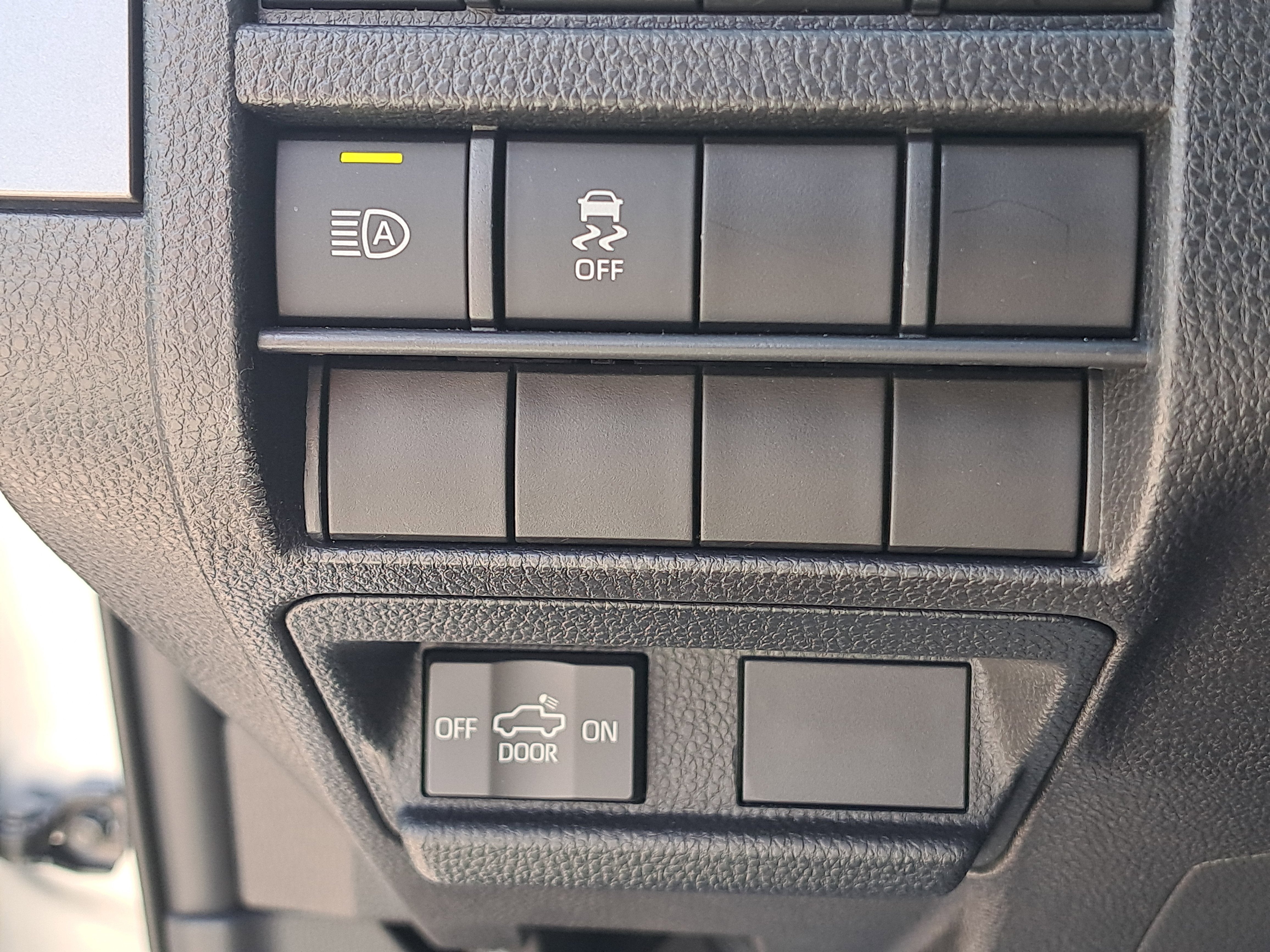 2024 Toyota Tacoma 2WD SR5