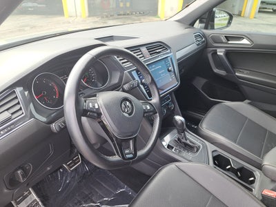 2021 Volkswagen Tiguan SE R-Line Black