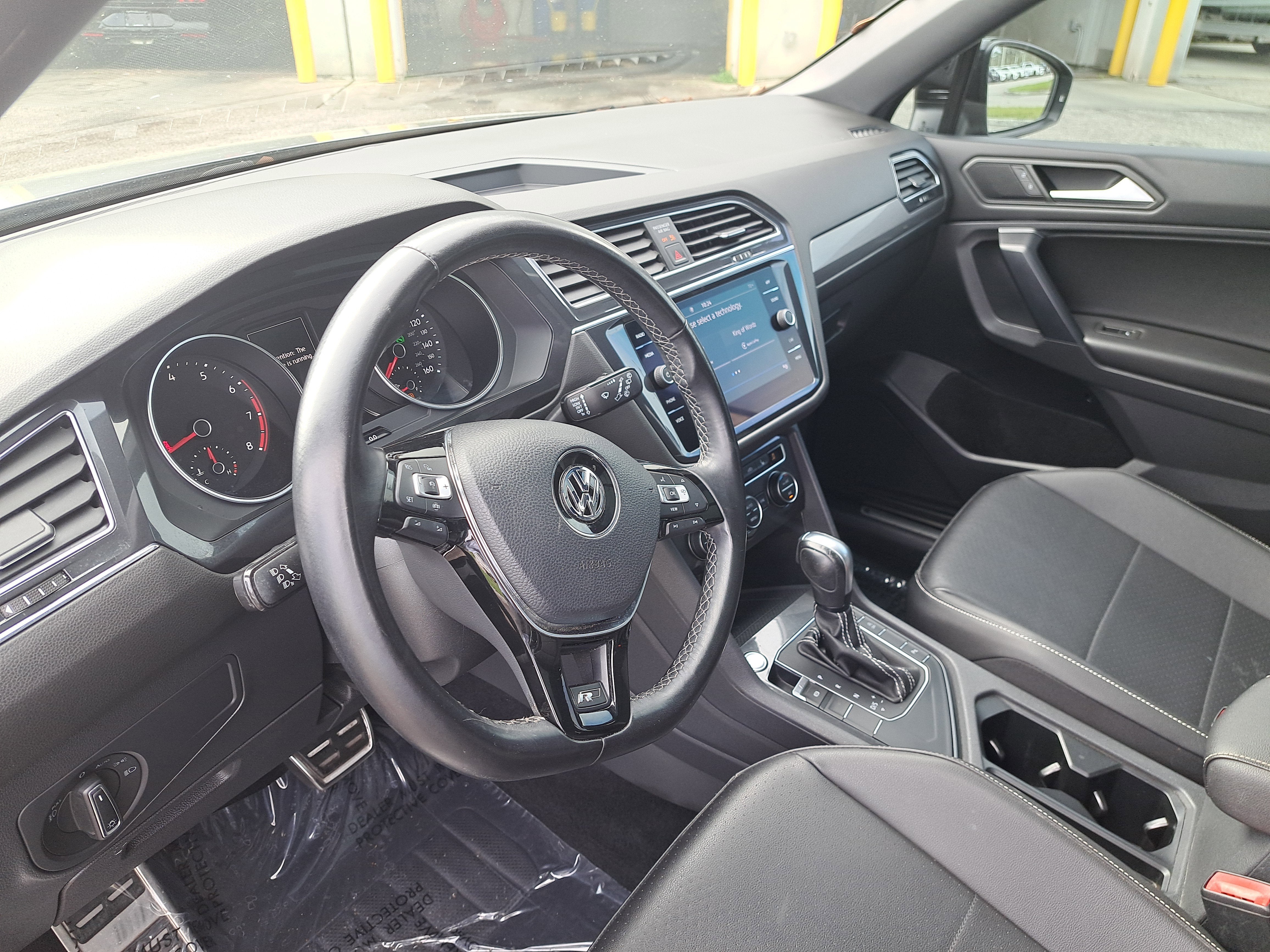 2021 Volkswagen Tiguan SE R-Line Black