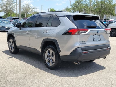 2022 Toyota RAV4 Hybrid XLE