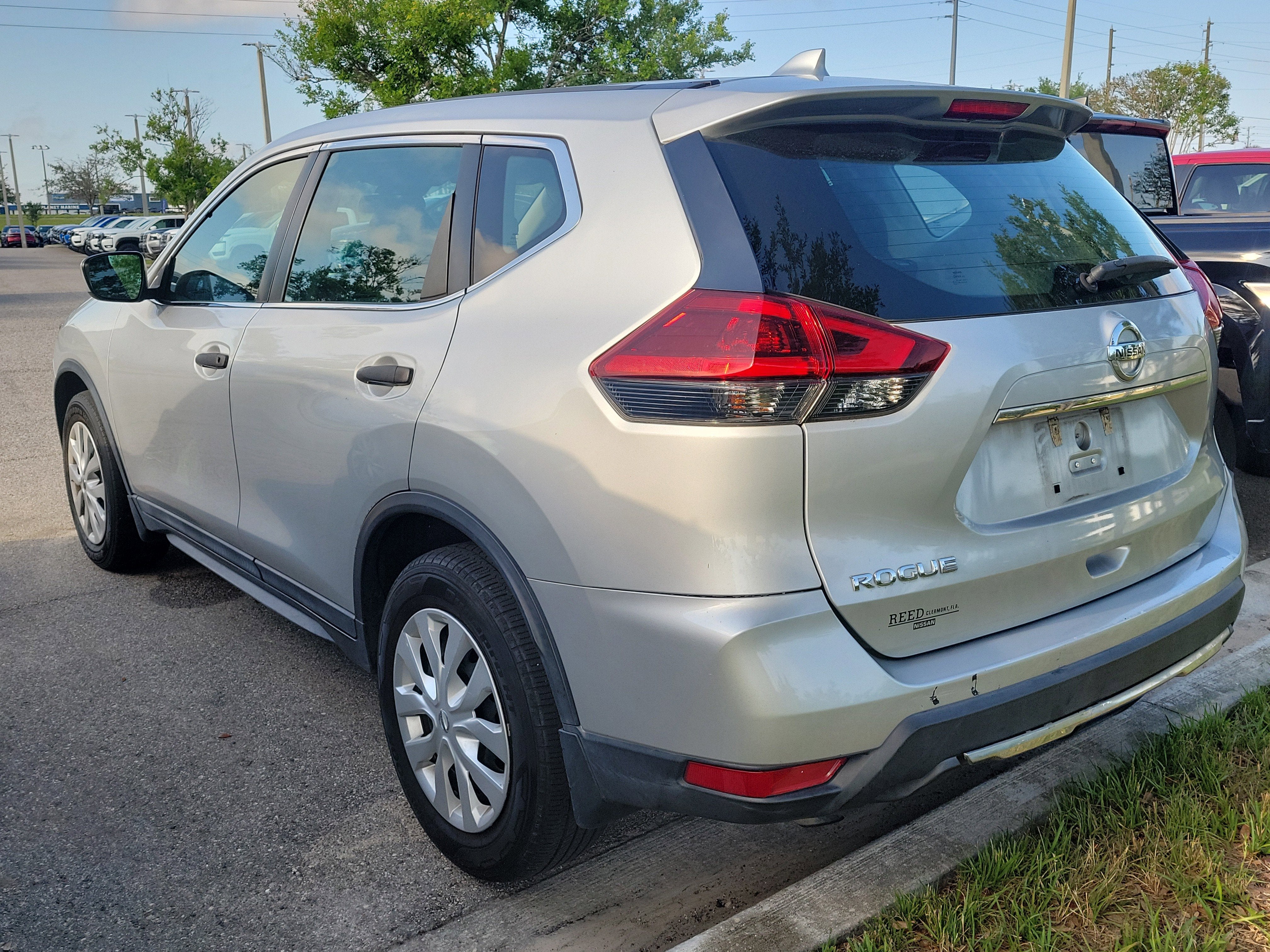 2020 Nissan Rogue S