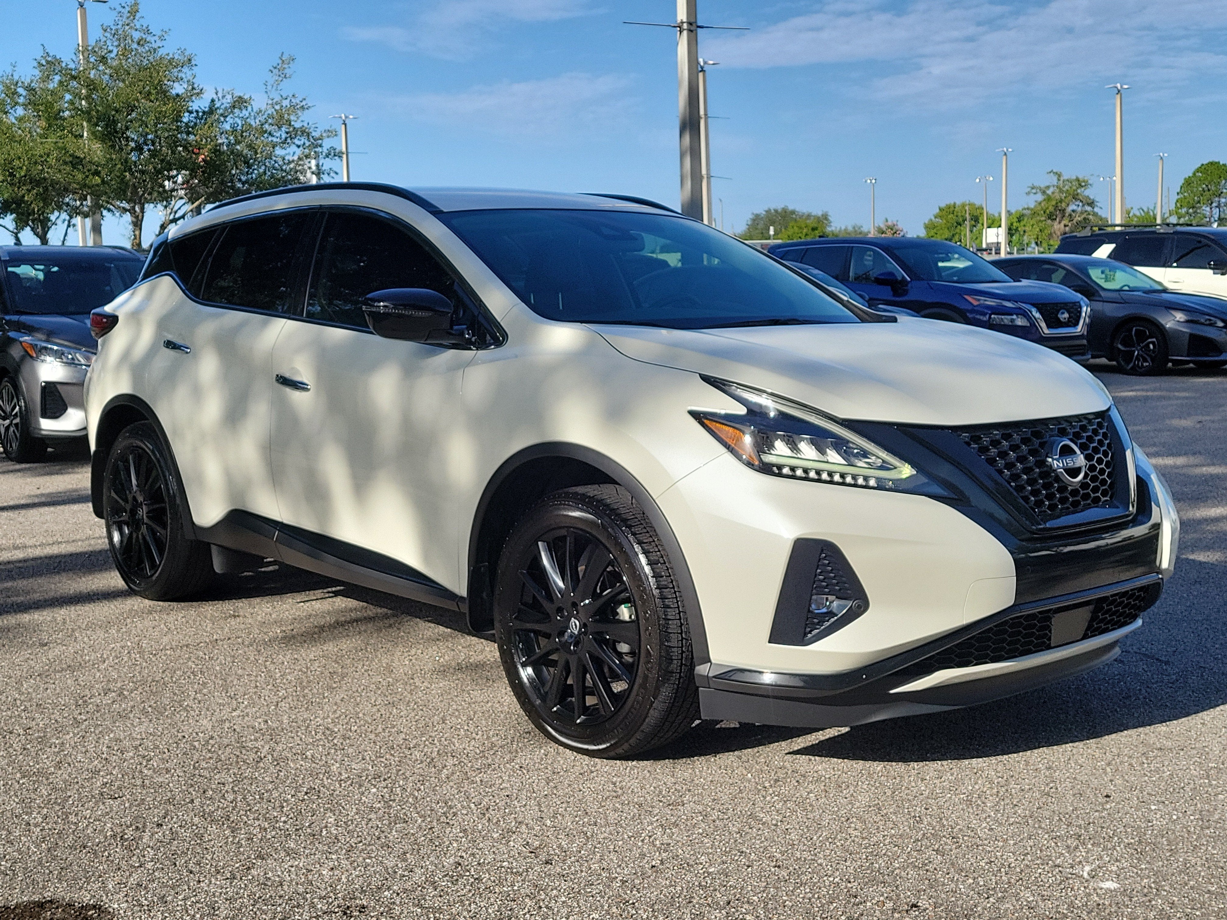 2023 Nissan Murano SV