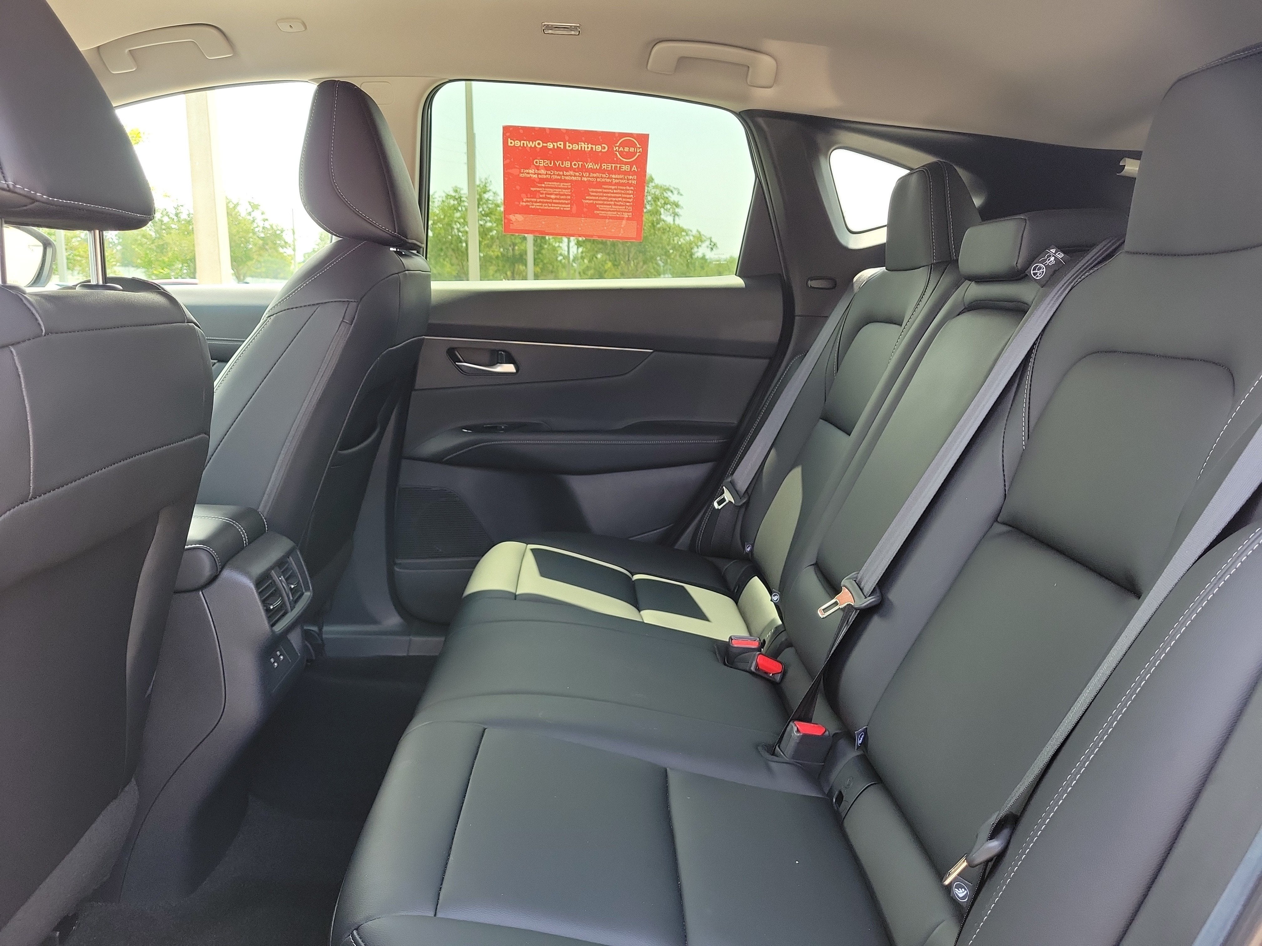 2025 Nissan Murano SV