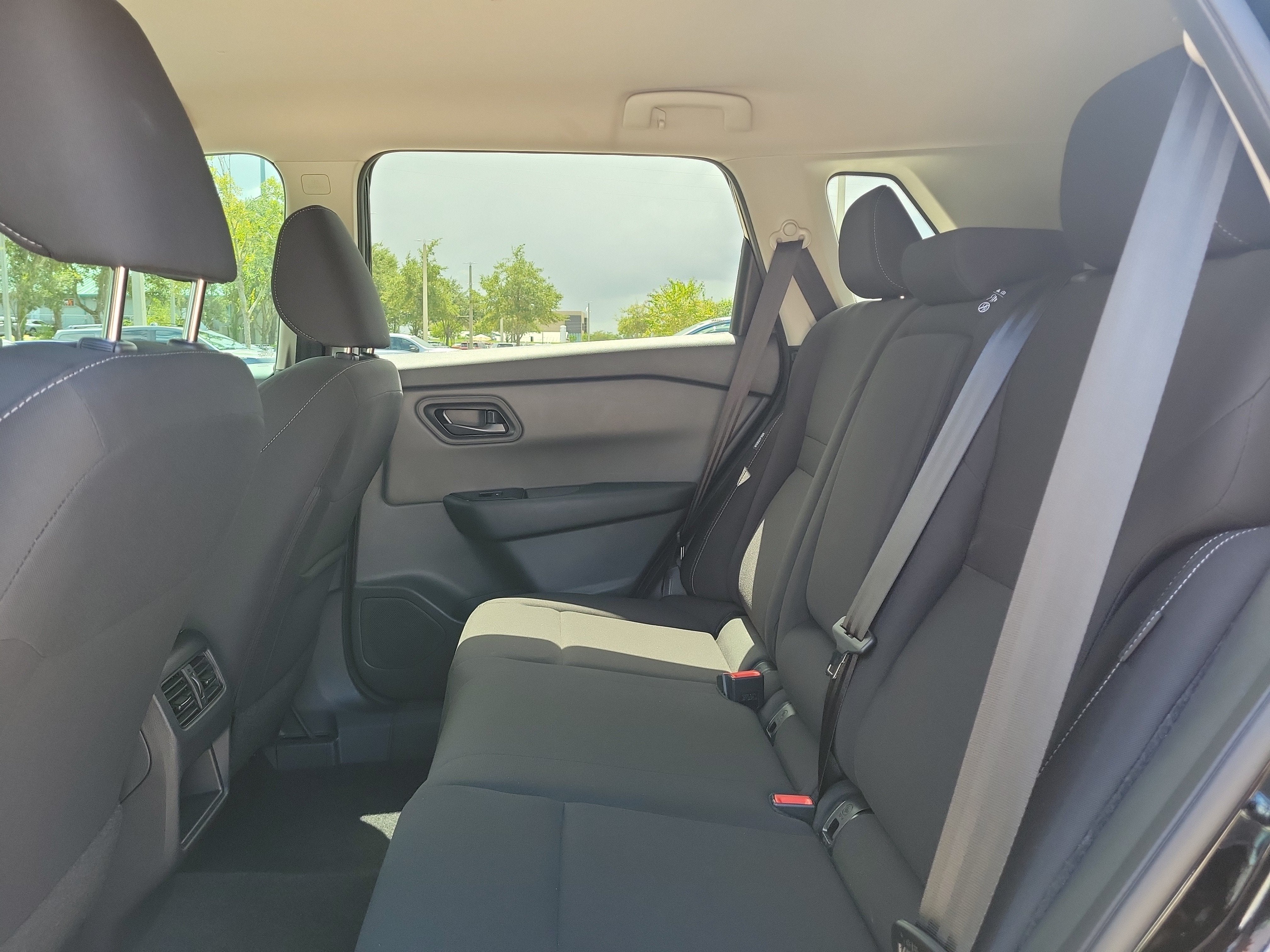 2025 Nissan Rogue S