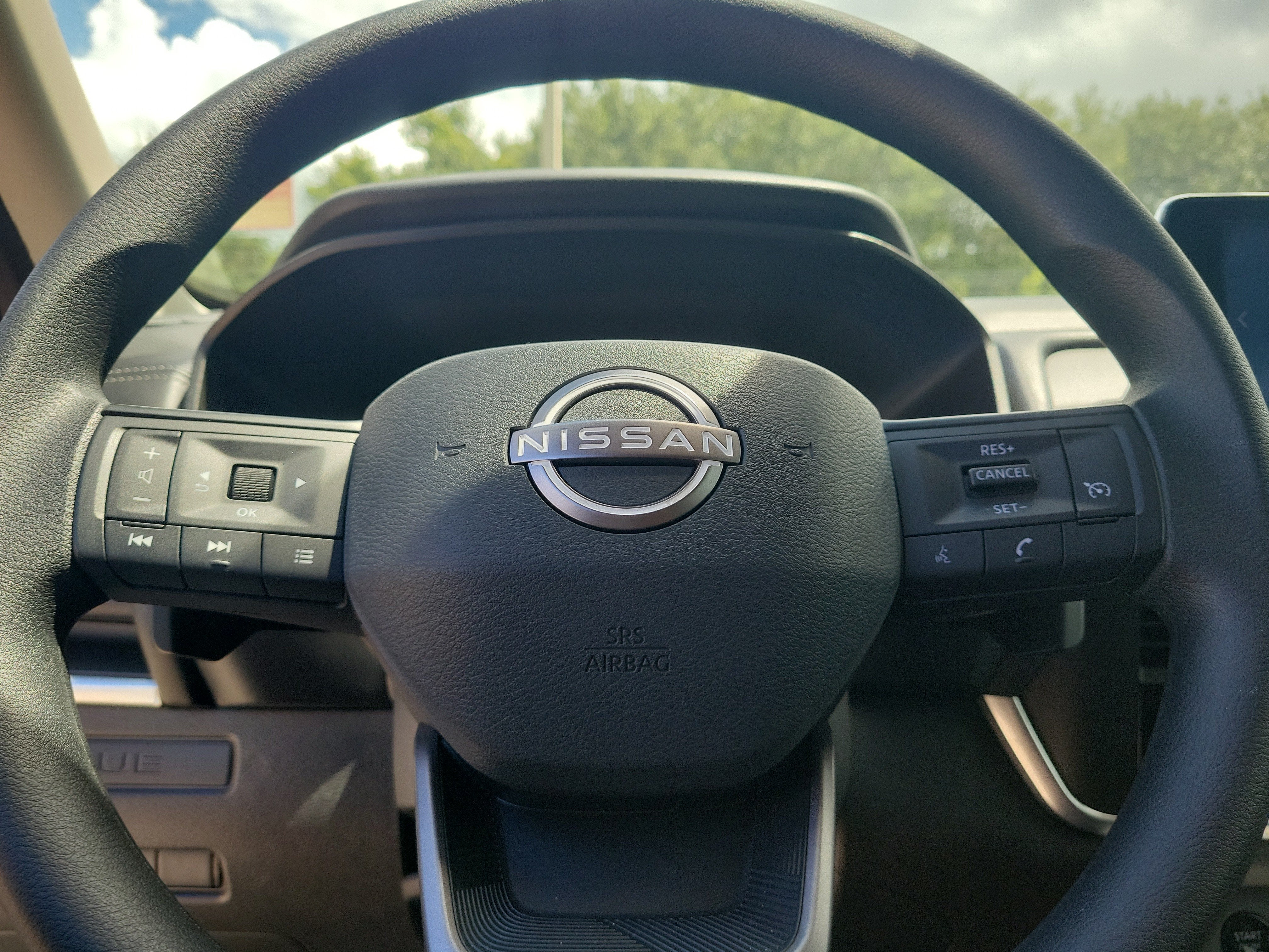 2025 Nissan Rogue S
