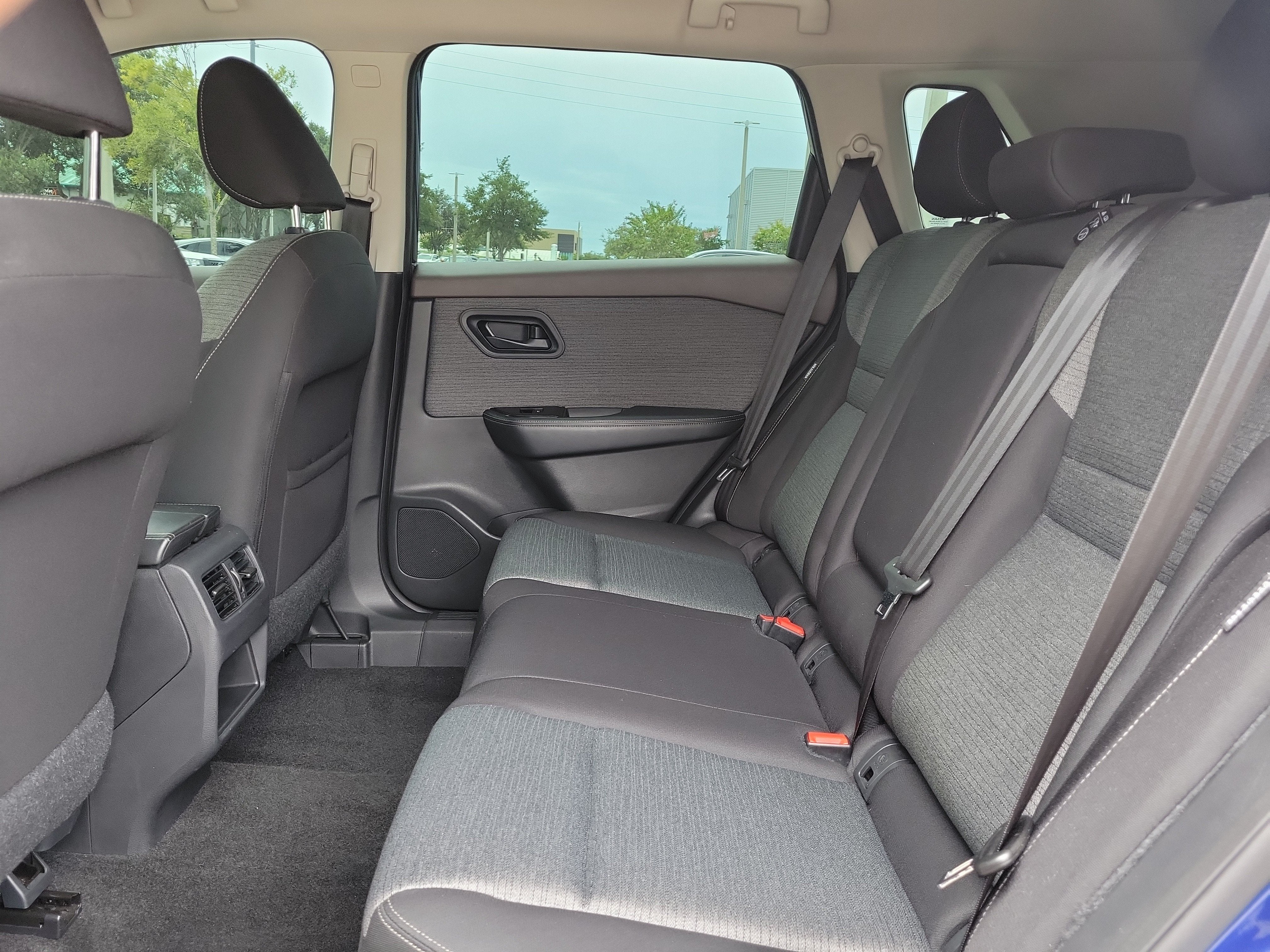 2022 Nissan Rogue S