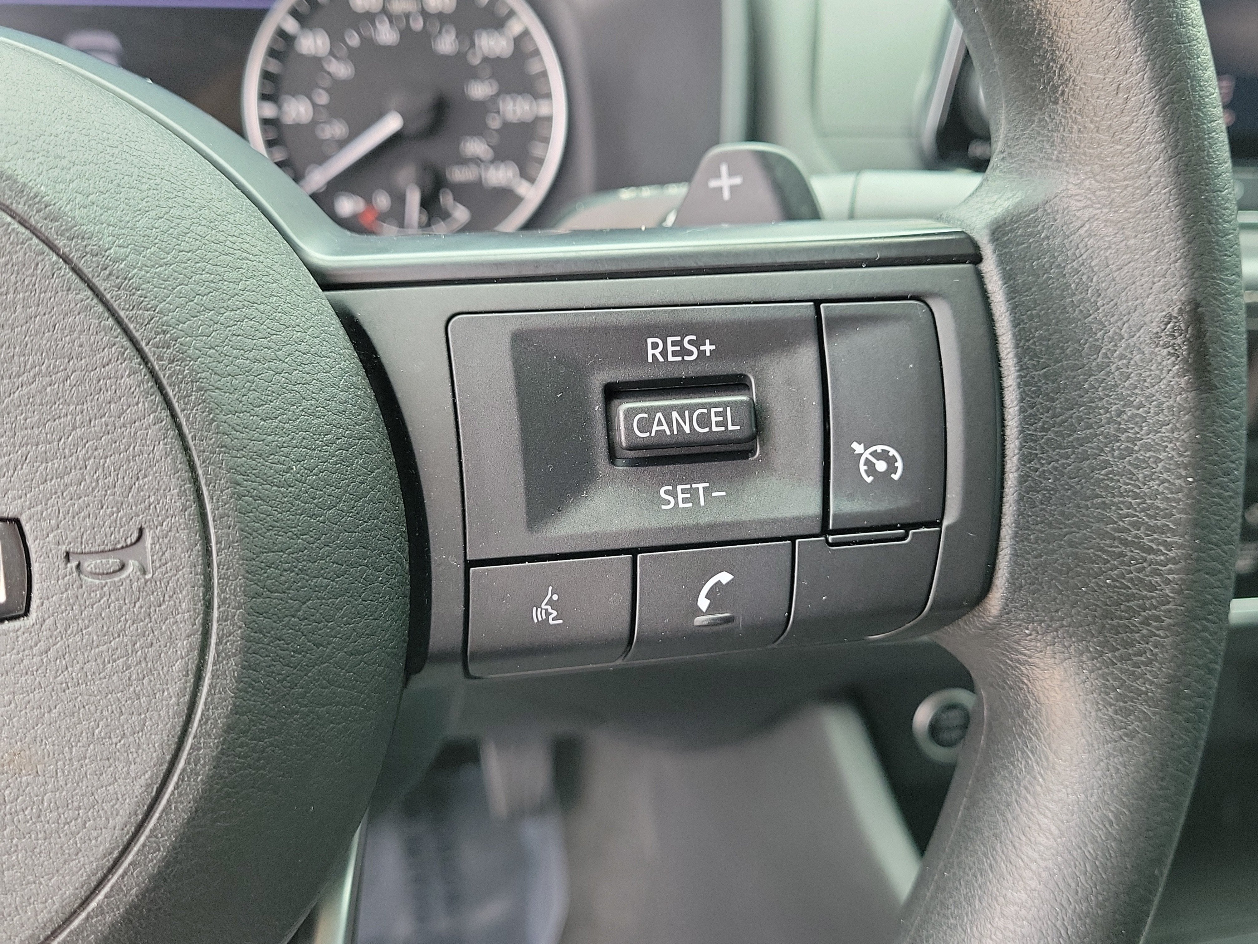 2022 Nissan Rogue S