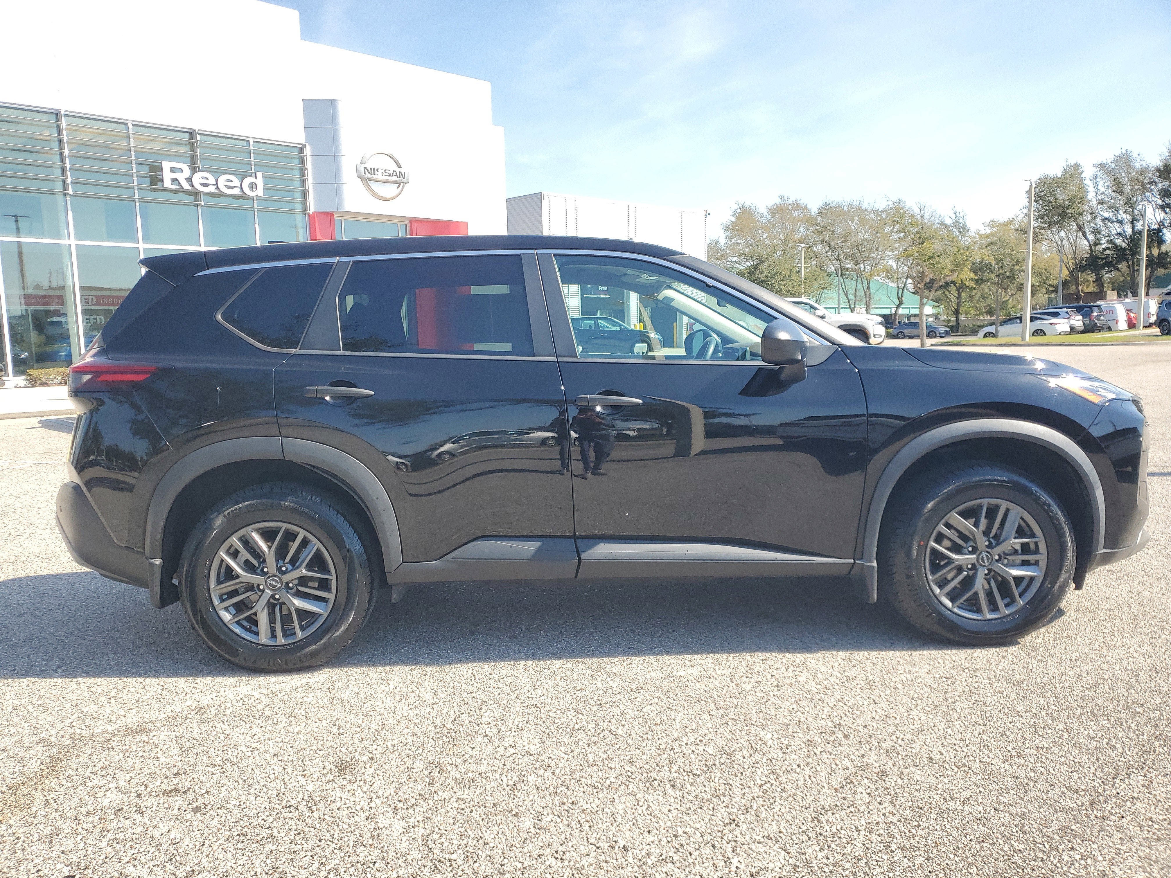 2022 Nissan Rogue S