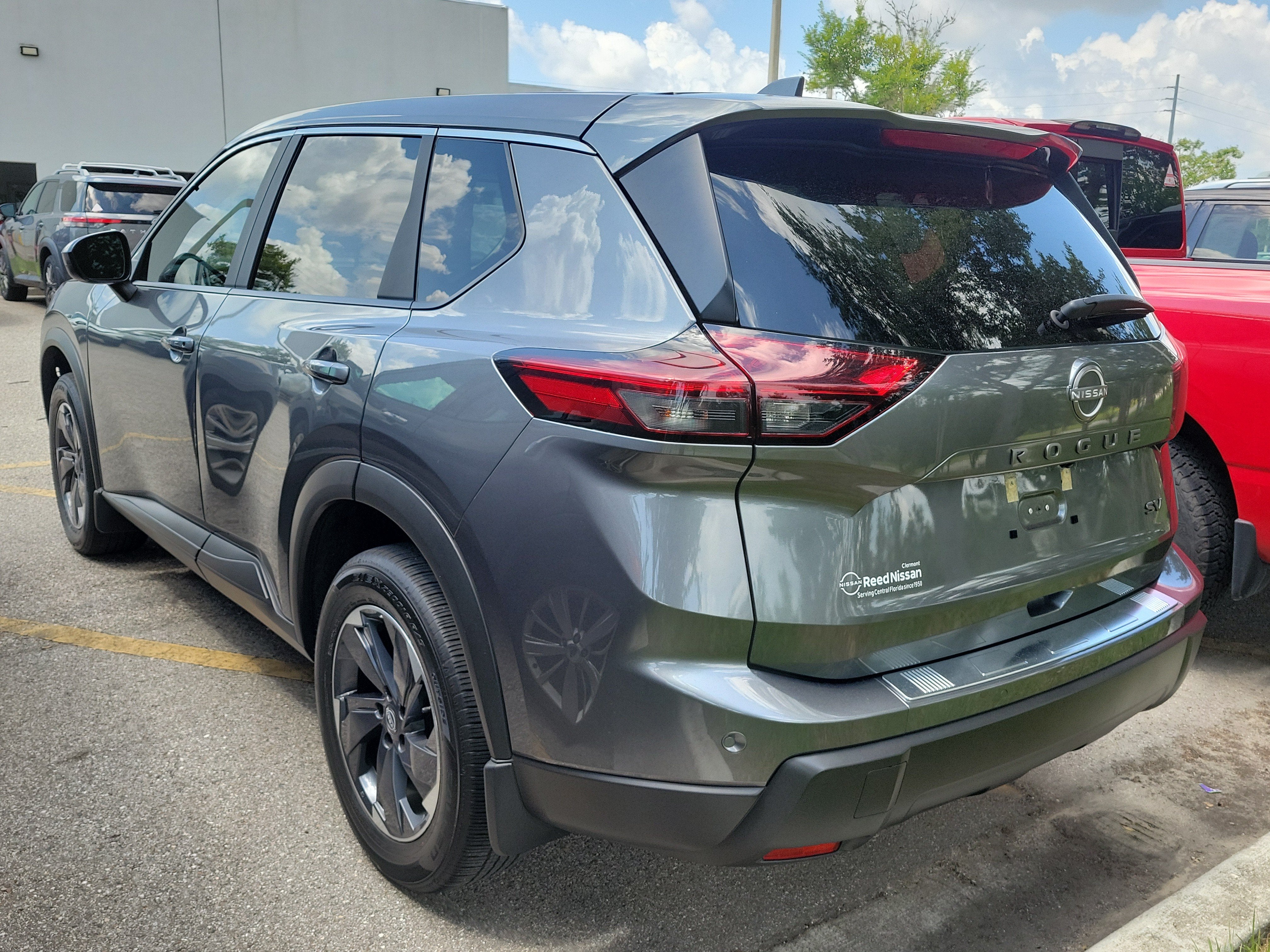 2024 Nissan Rogue SV