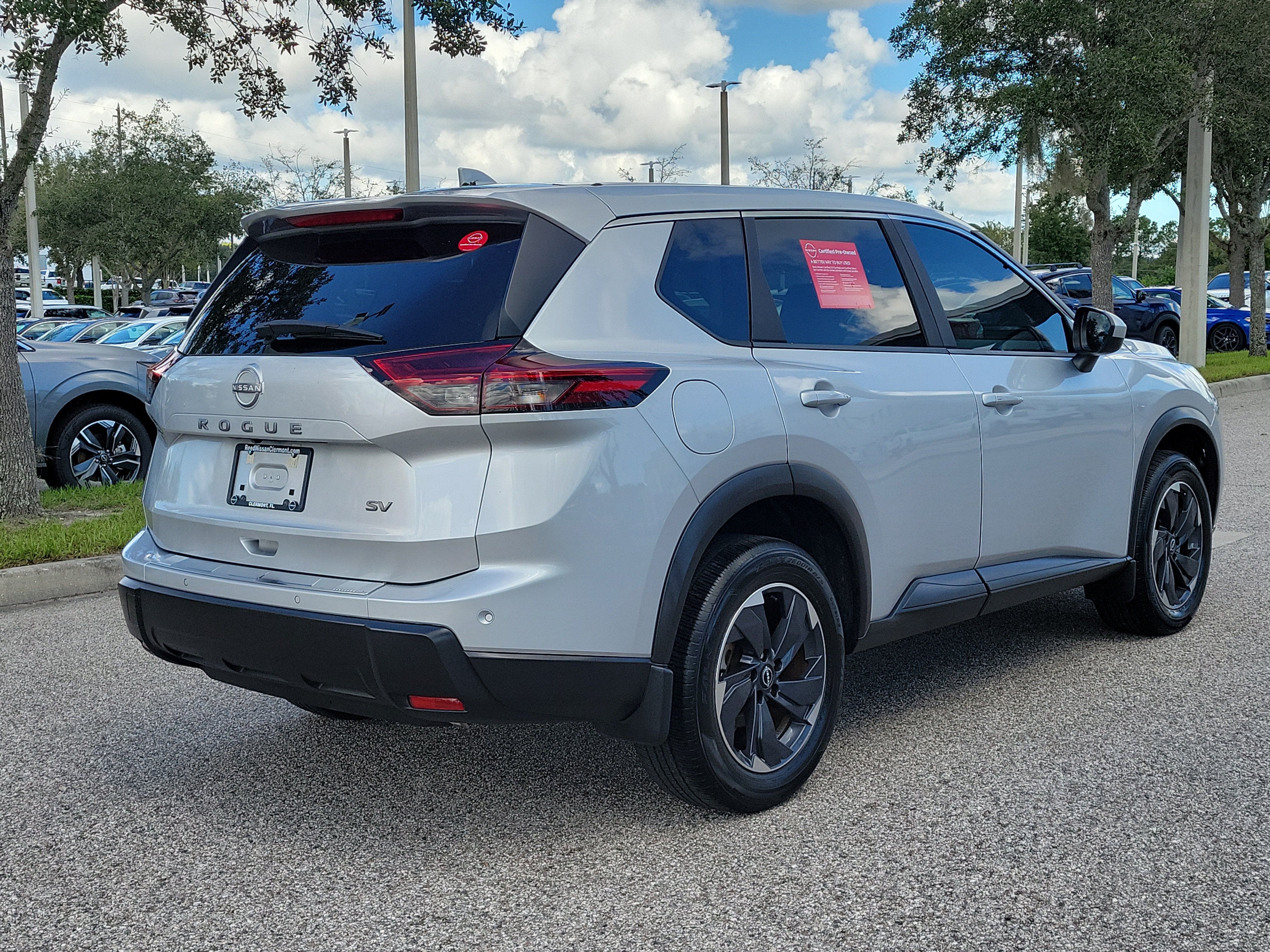 2024 Nissan Rogue SV