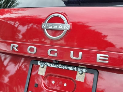 2025 Nissan Rogue SV