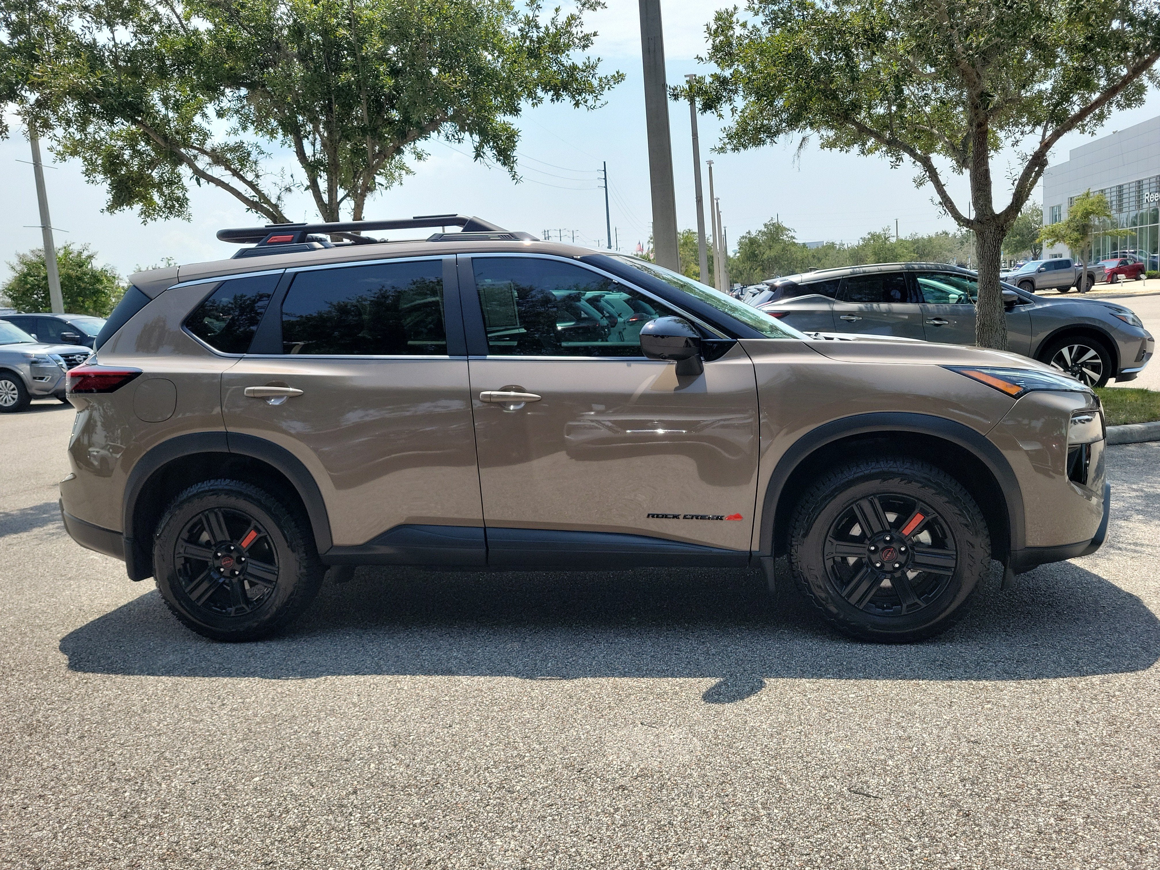 2025 Nissan Rogue Rock Creek