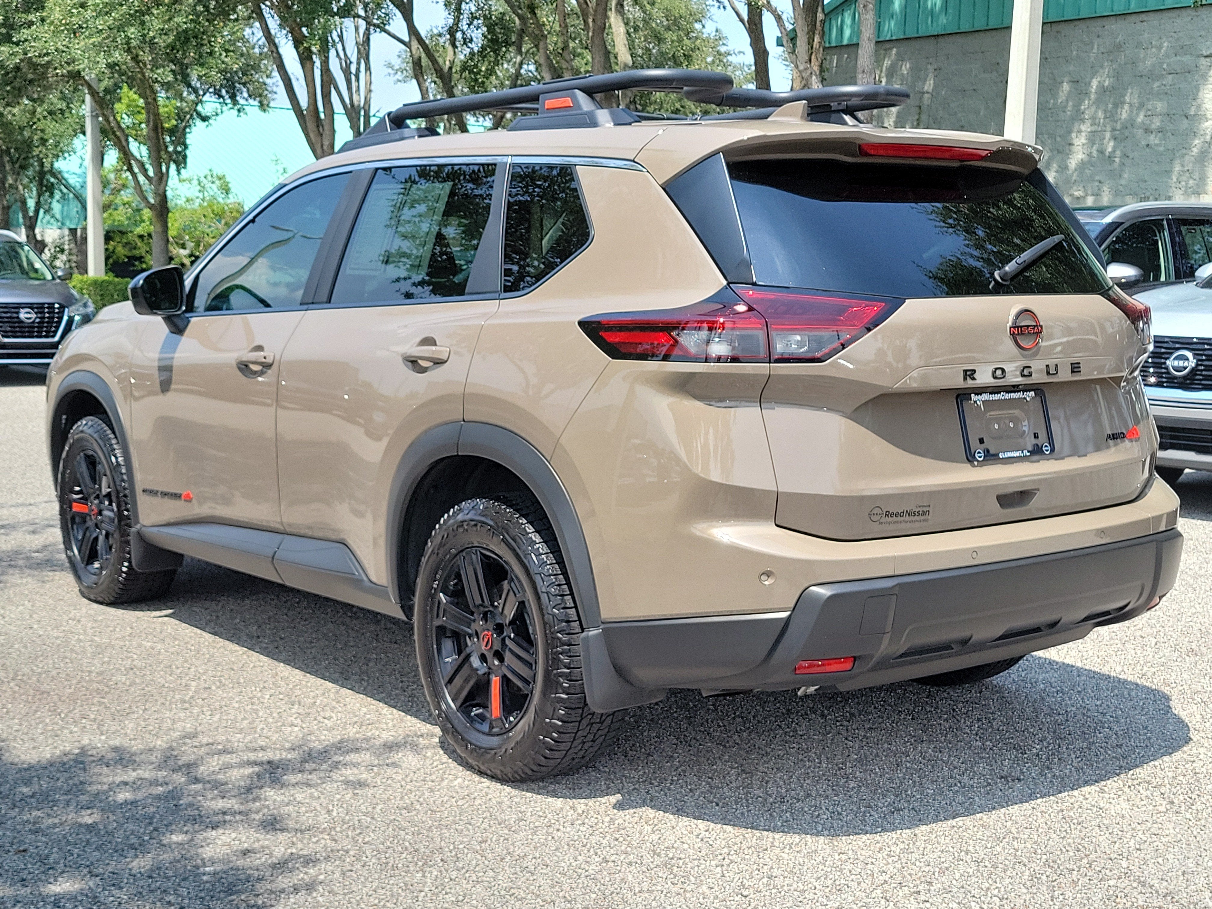2025 Nissan Rogue Rock Creek