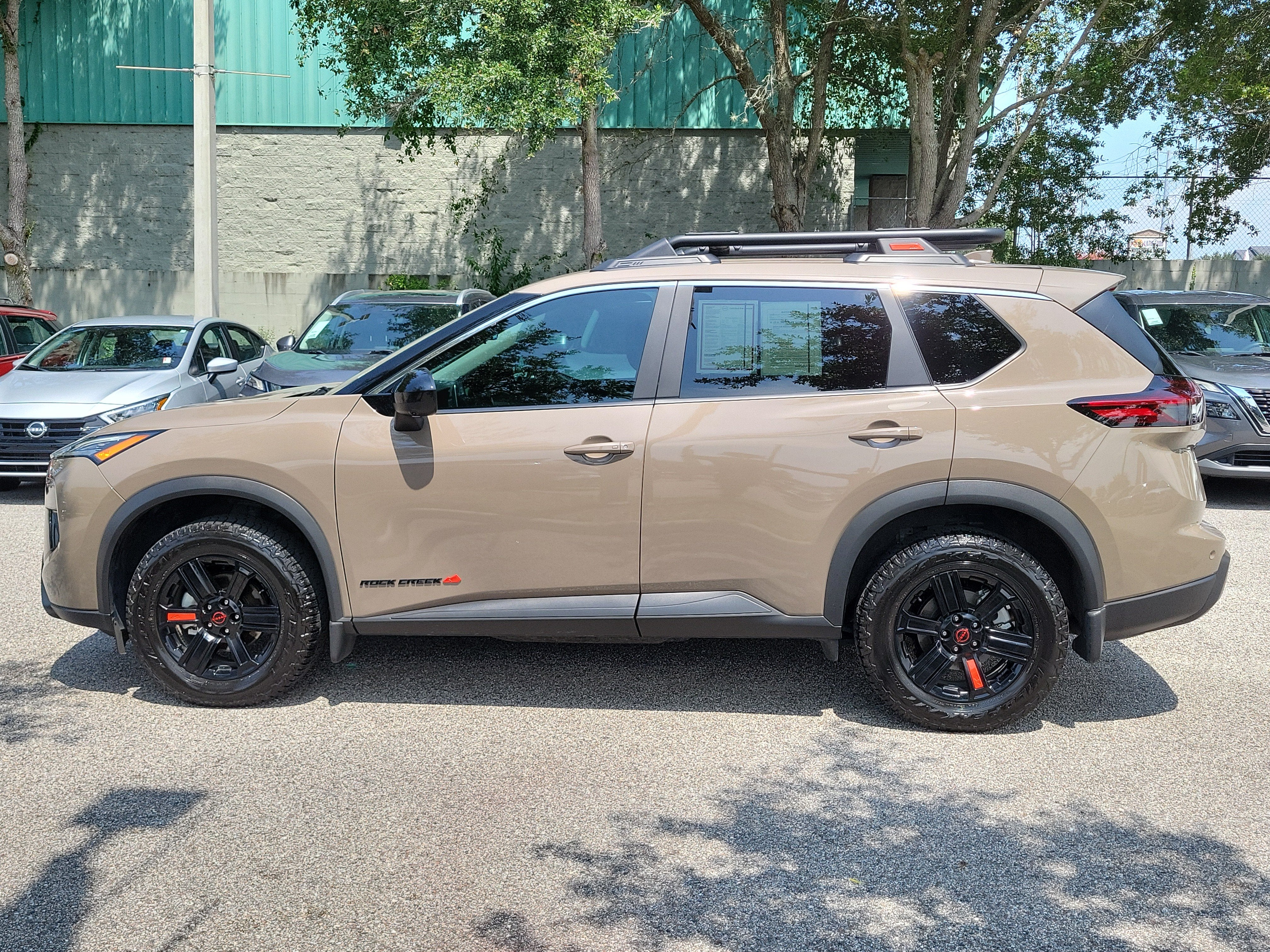 2025 Nissan Rogue Rock Creek