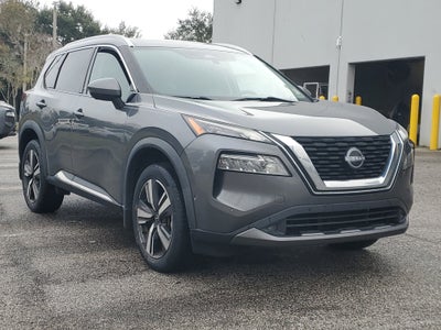 2022 Nissan Rogue SL