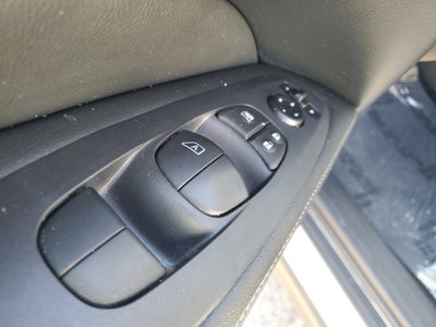 2020 Nissan Pathfinder S