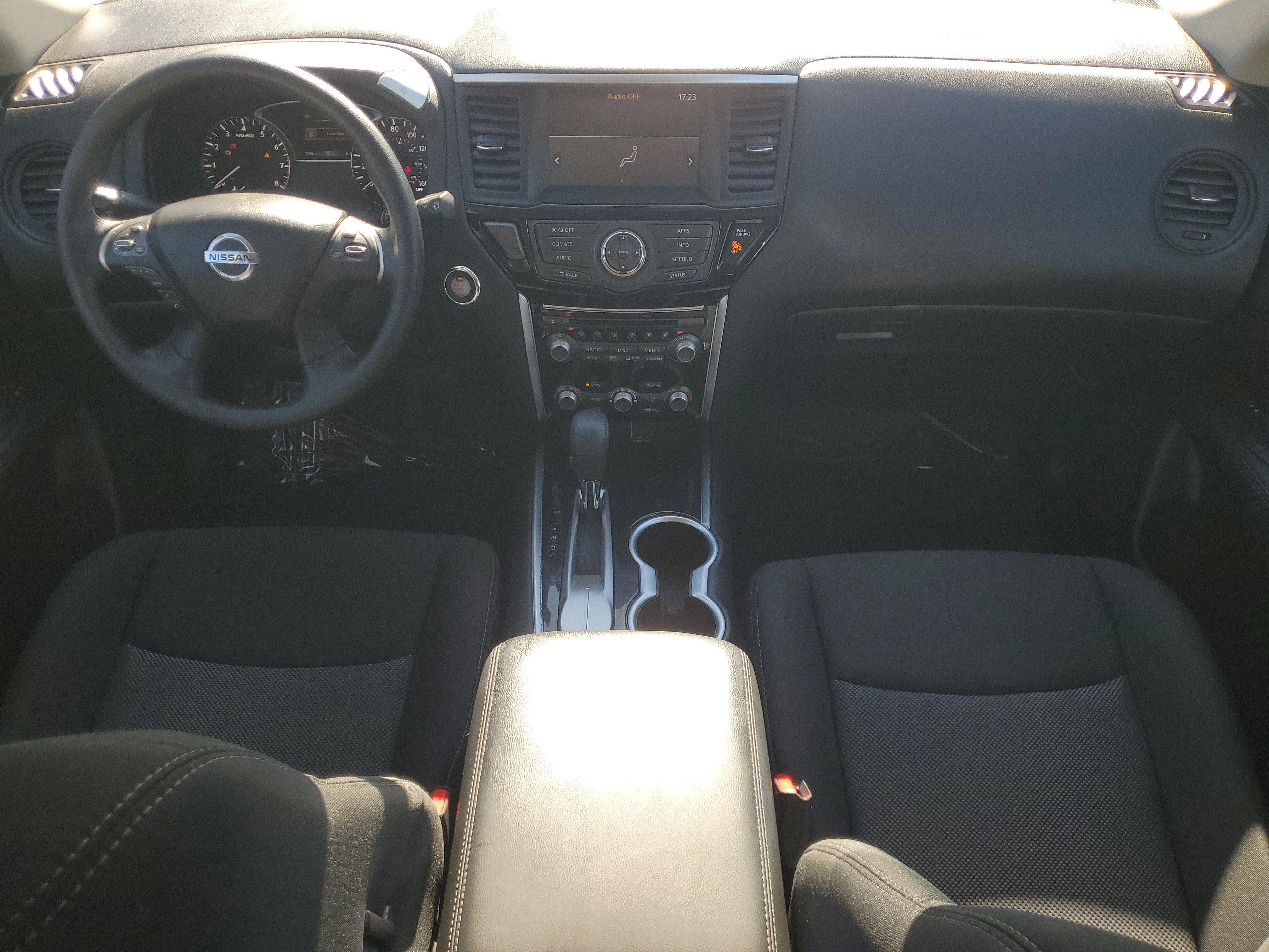 2020 Nissan Pathfinder S