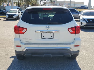 2020 Nissan Pathfinder S