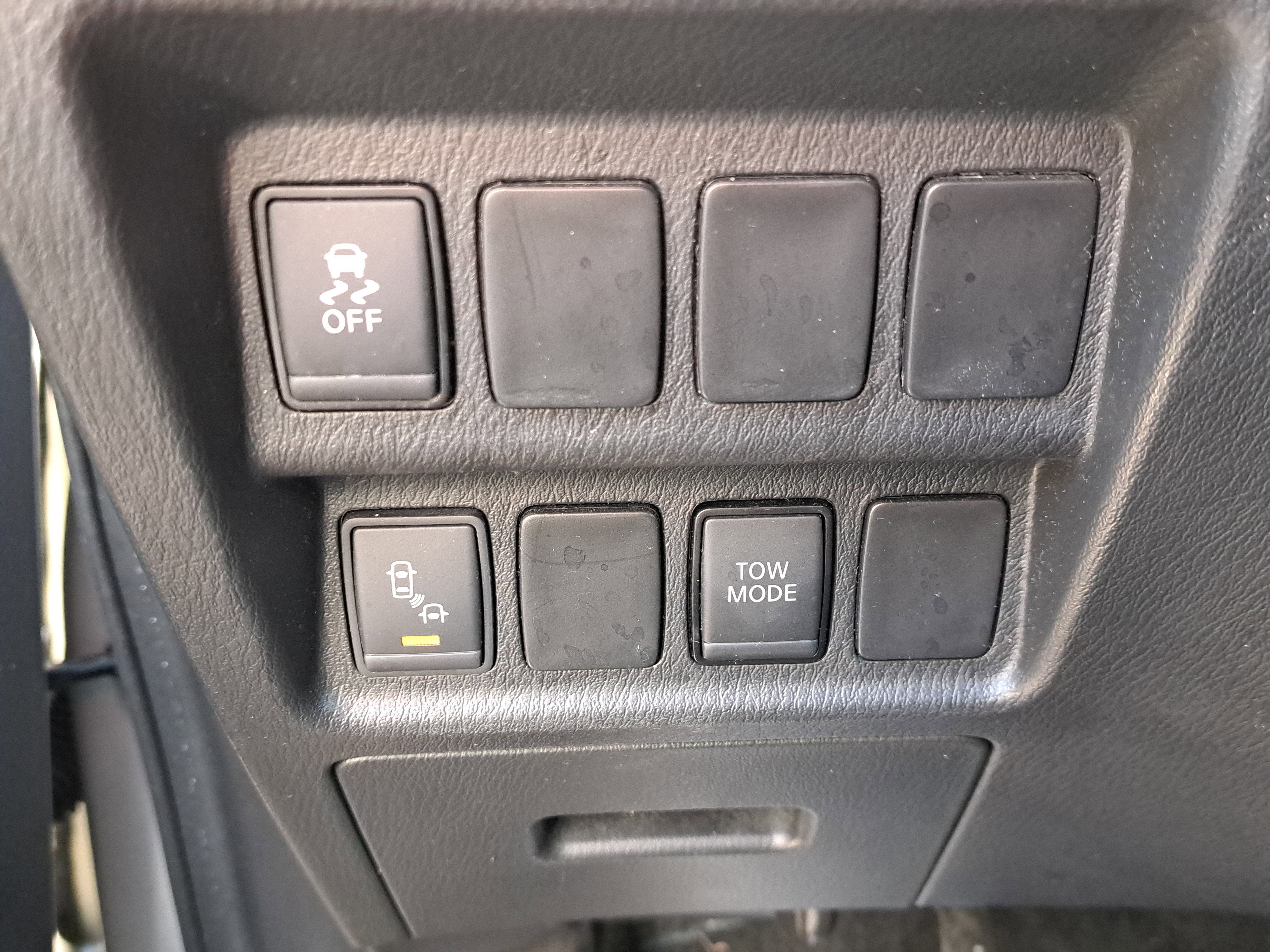 2019 Nissan Pathfinder SV