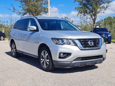 2019 Nissan Pathfinder SV