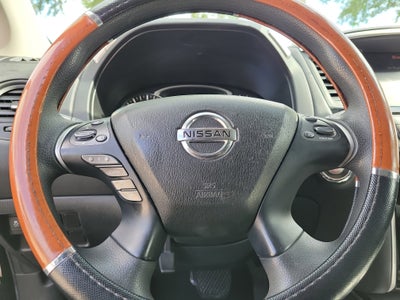 2017 Nissan Pathfinder S