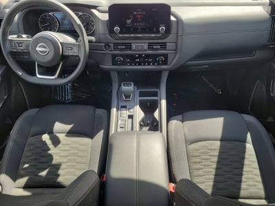 2025 Nissan Pathfinder S