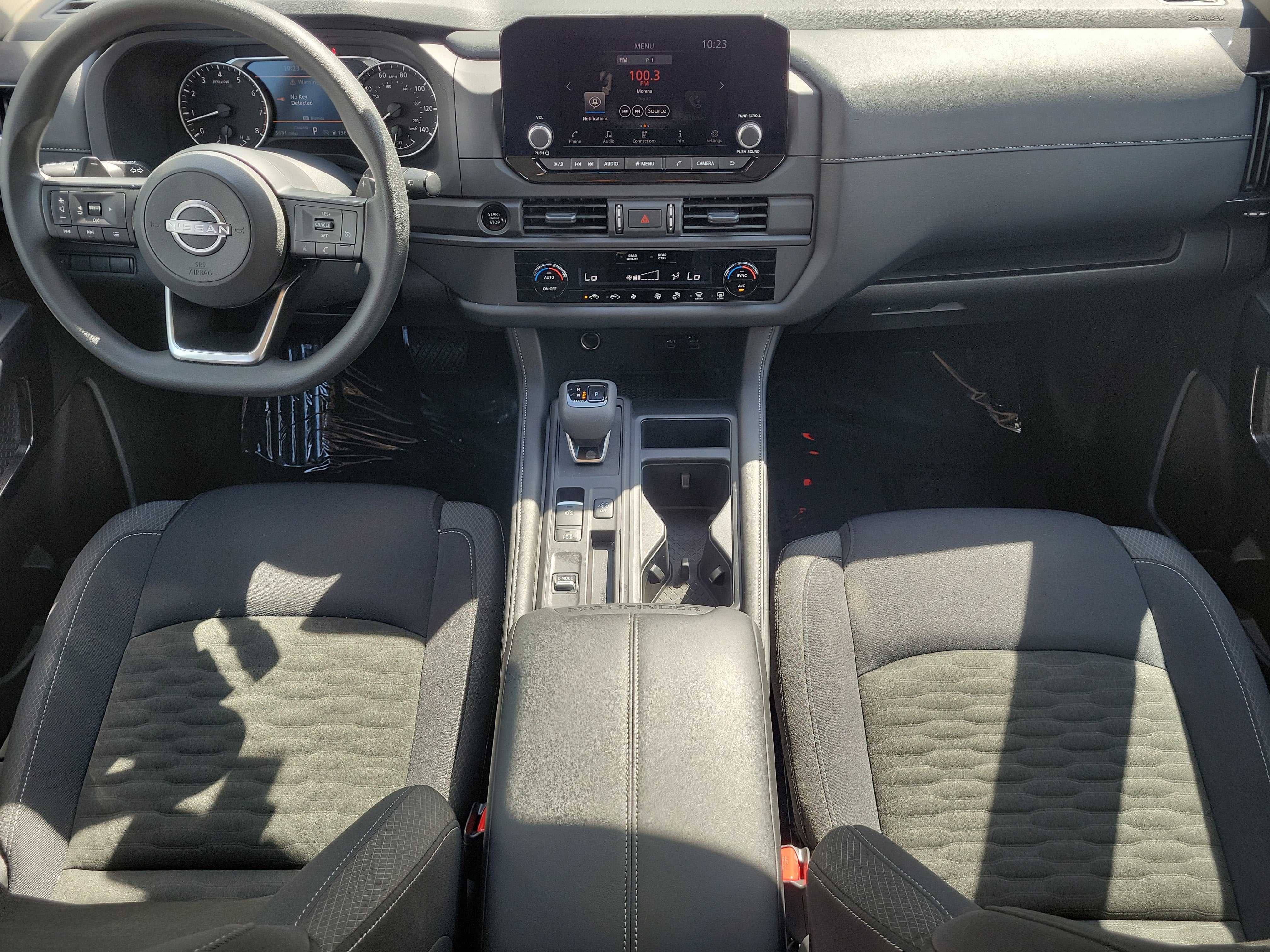 2025 Nissan Pathfinder S
