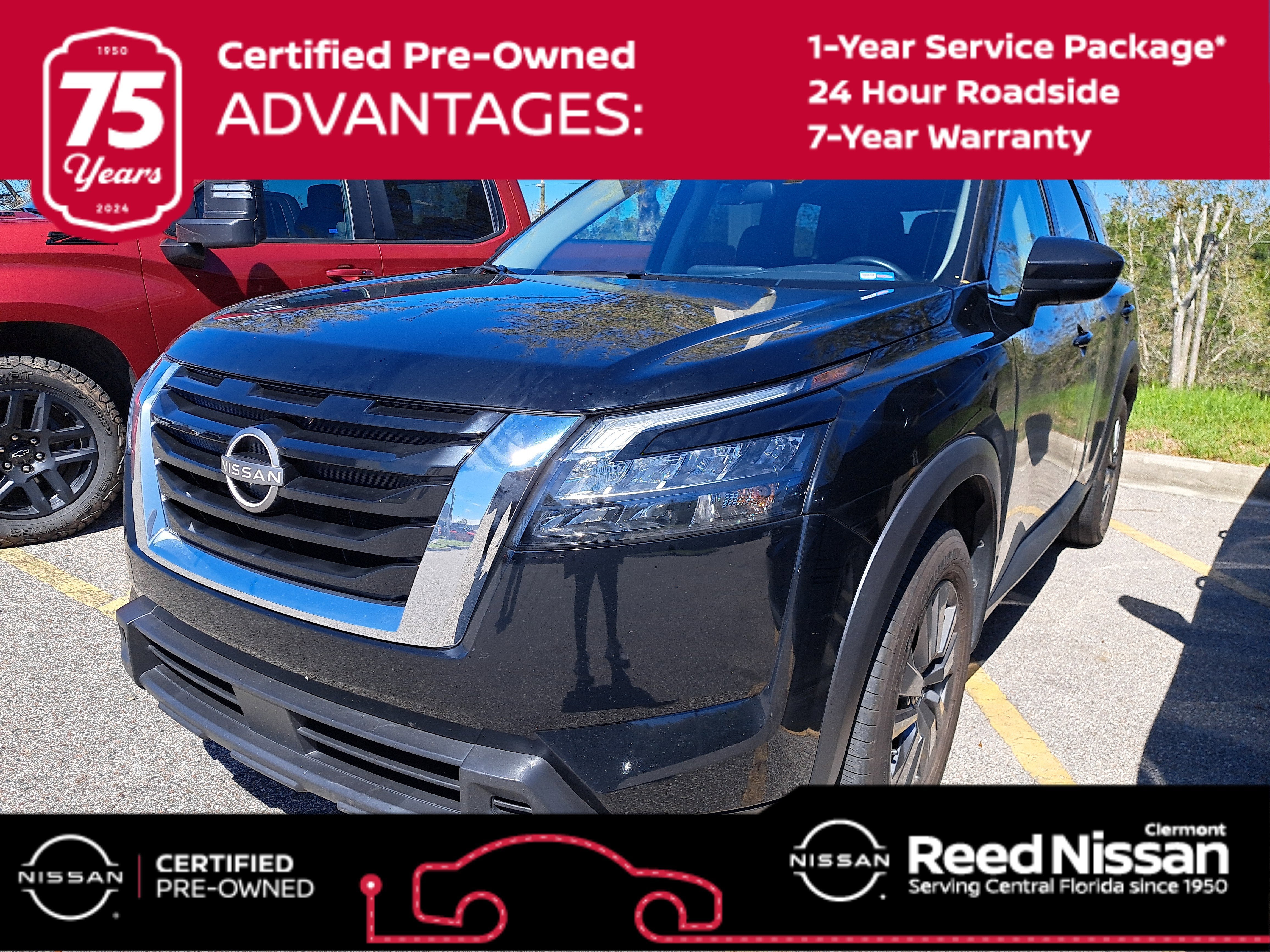 2024 Nissan Pathfinder SV