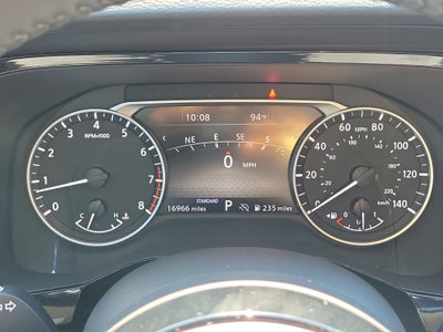 2025 Nissan Pathfinder SL