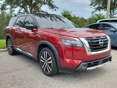 2025 Nissan Pathfinder Platinum