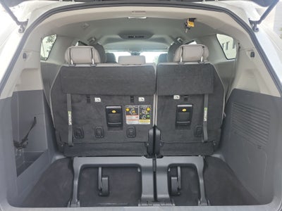 2024 Toyota Sienna LE