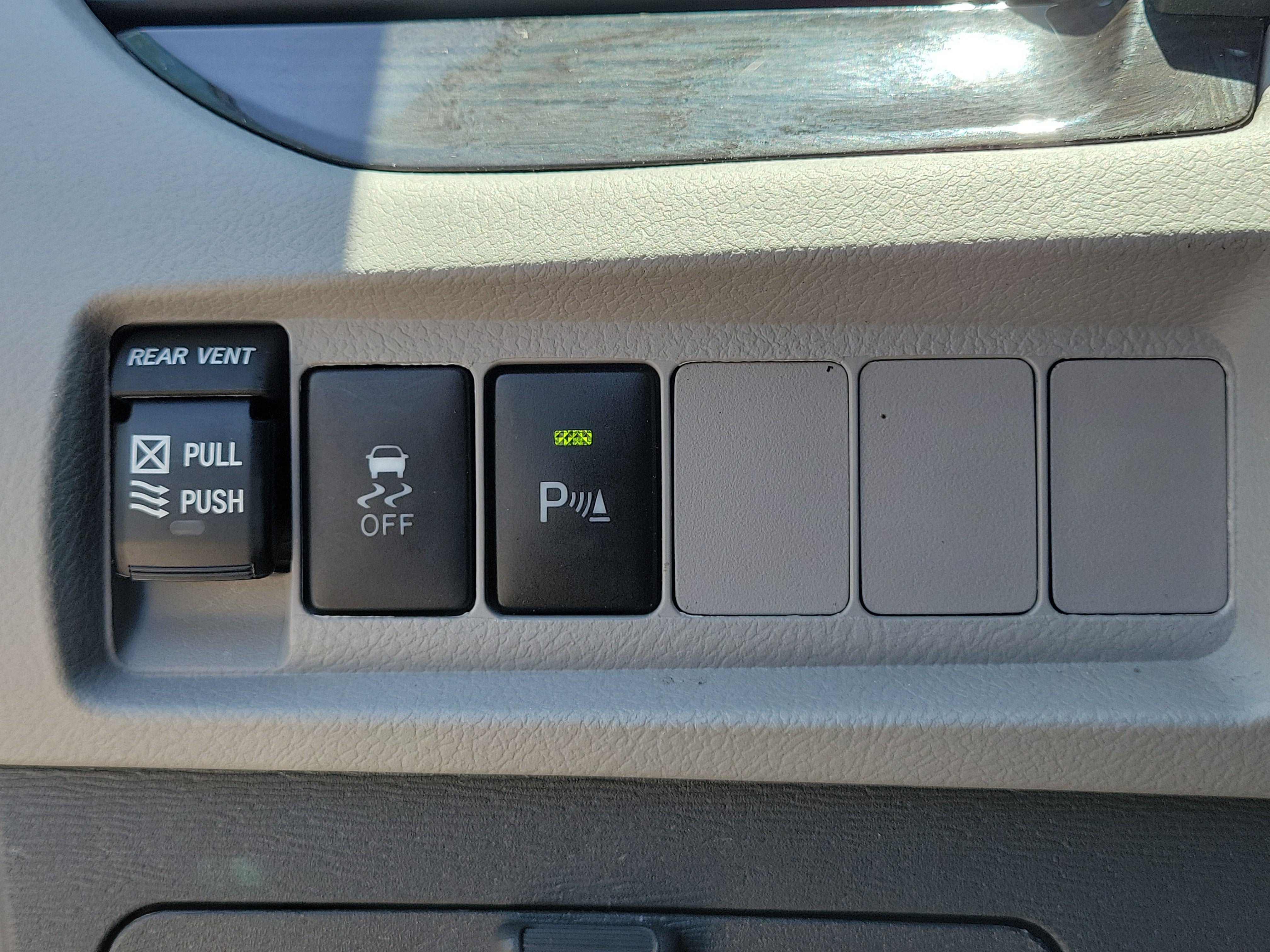 2020 Toyota Sienna XLE