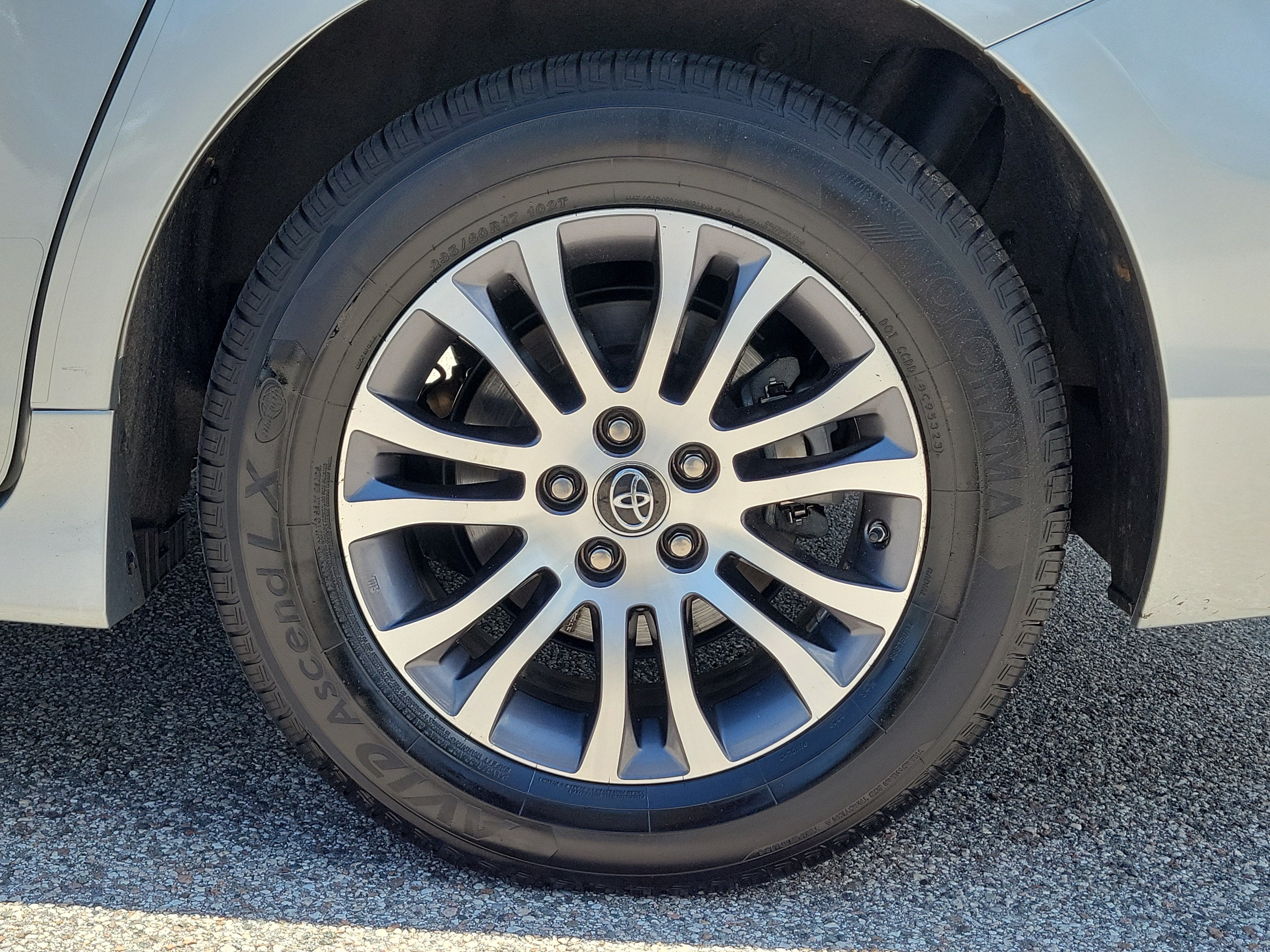 2020 Toyota Sienna XLE