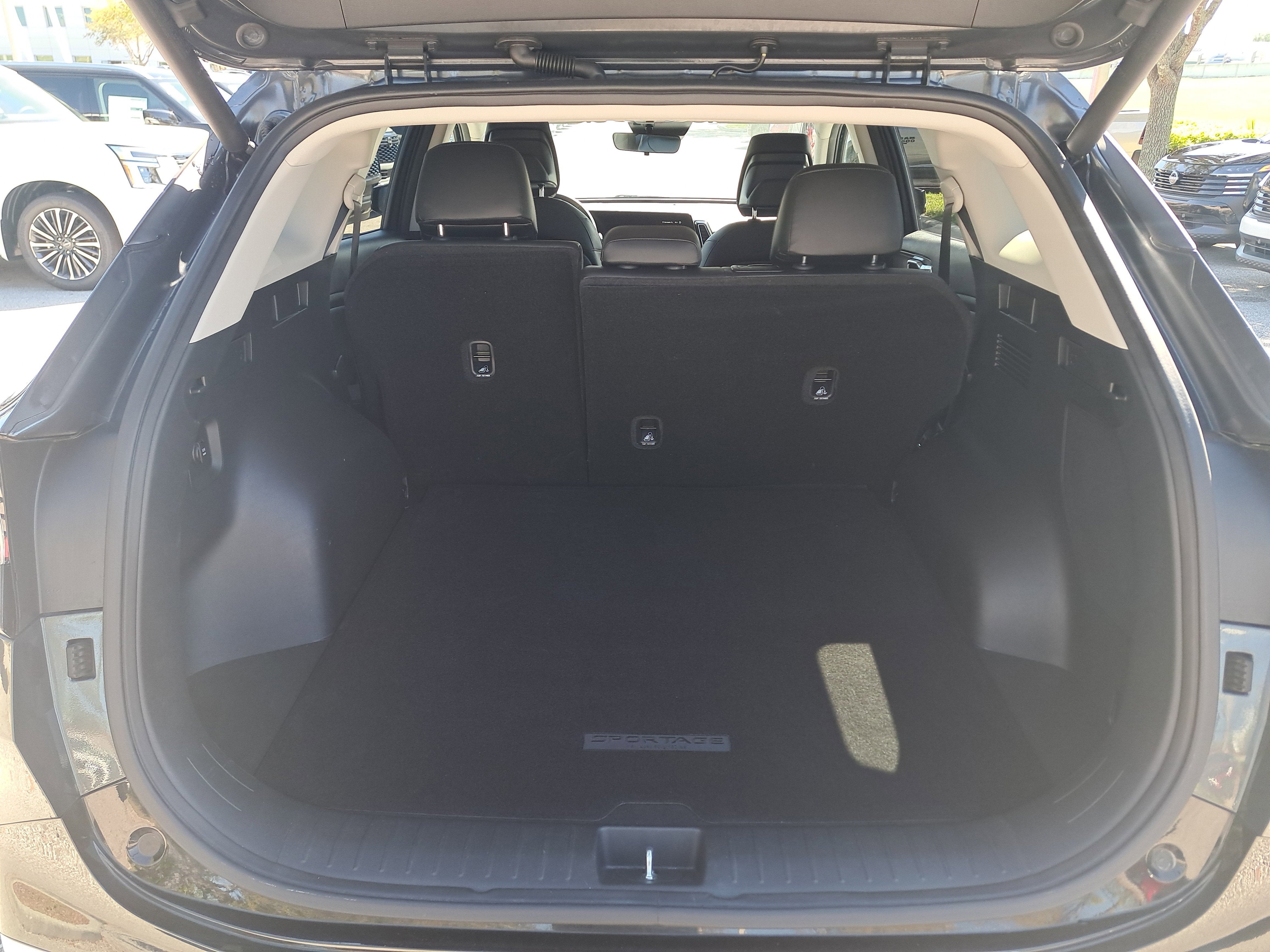 2023 Kia Sportage SX