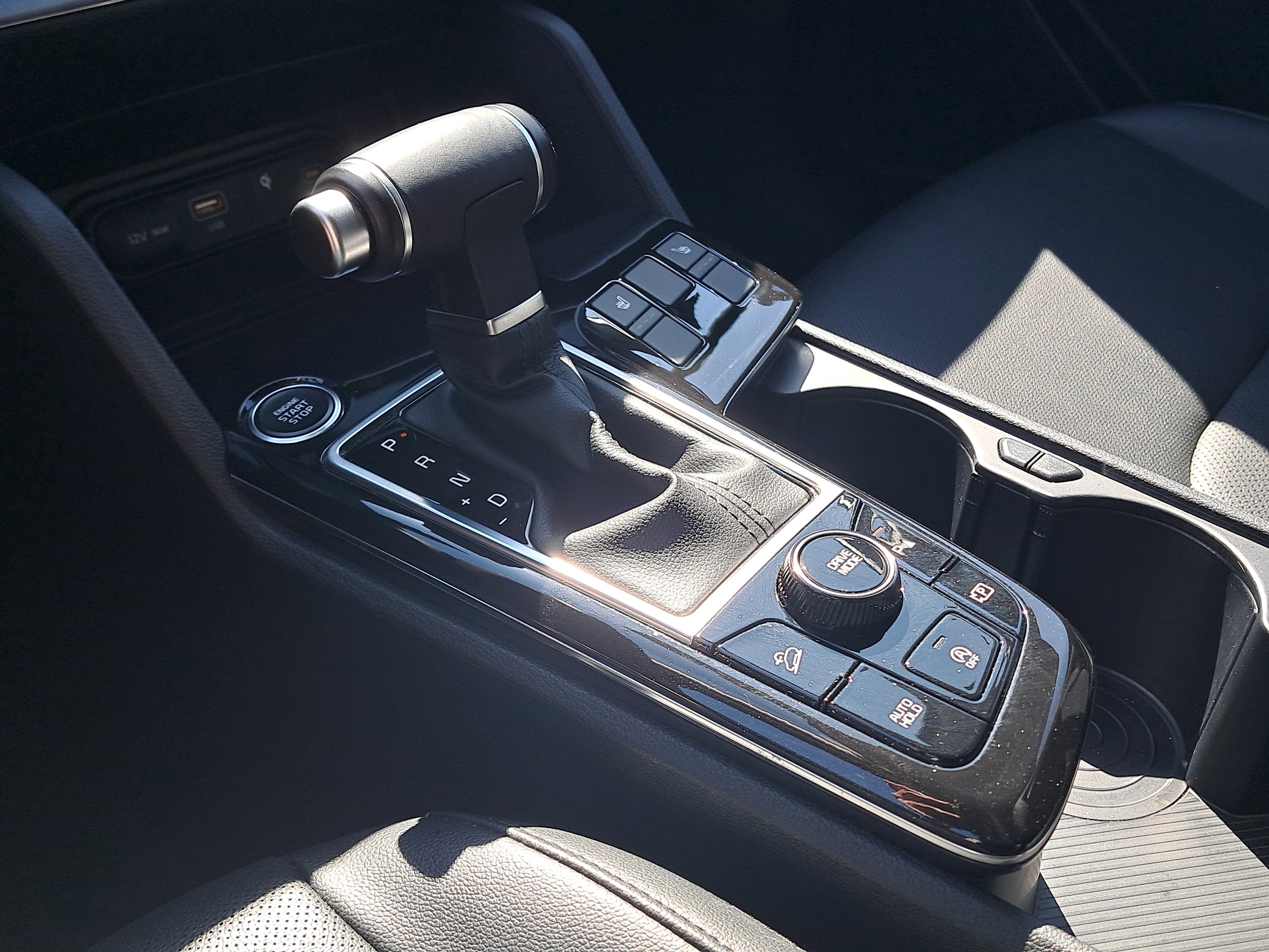 2023 Kia Sportage SX