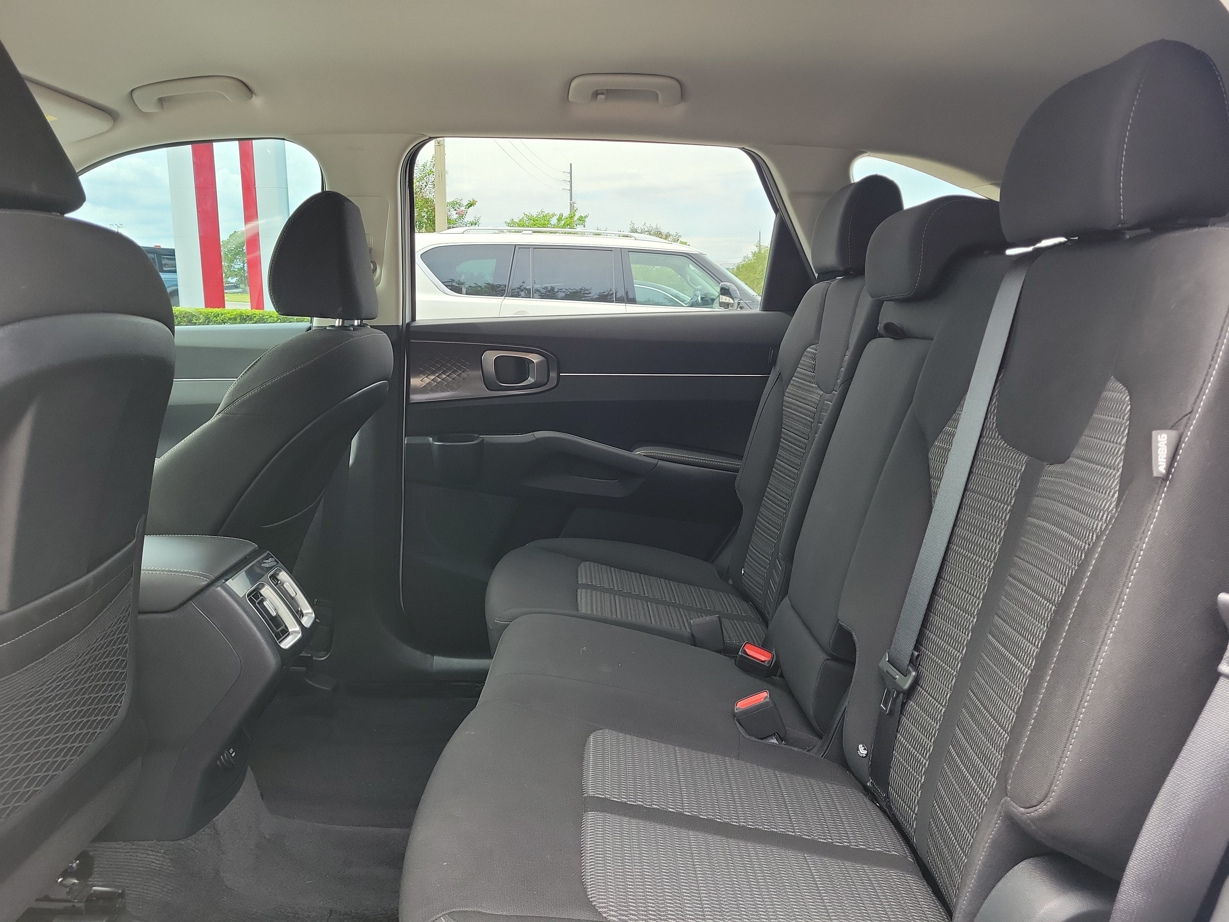 2024 Kia Sorento LX