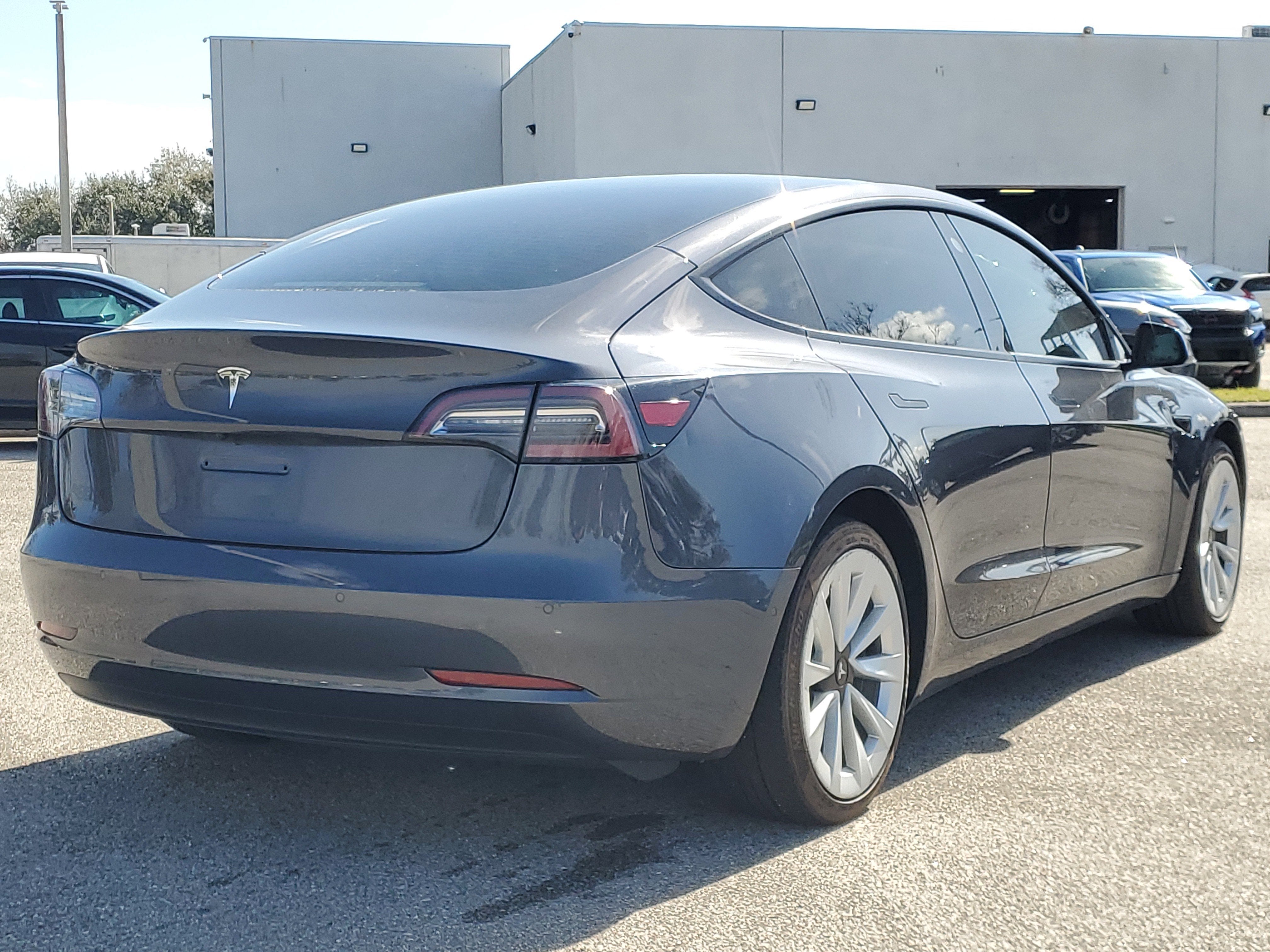 2022 Tesla Model 3 Base