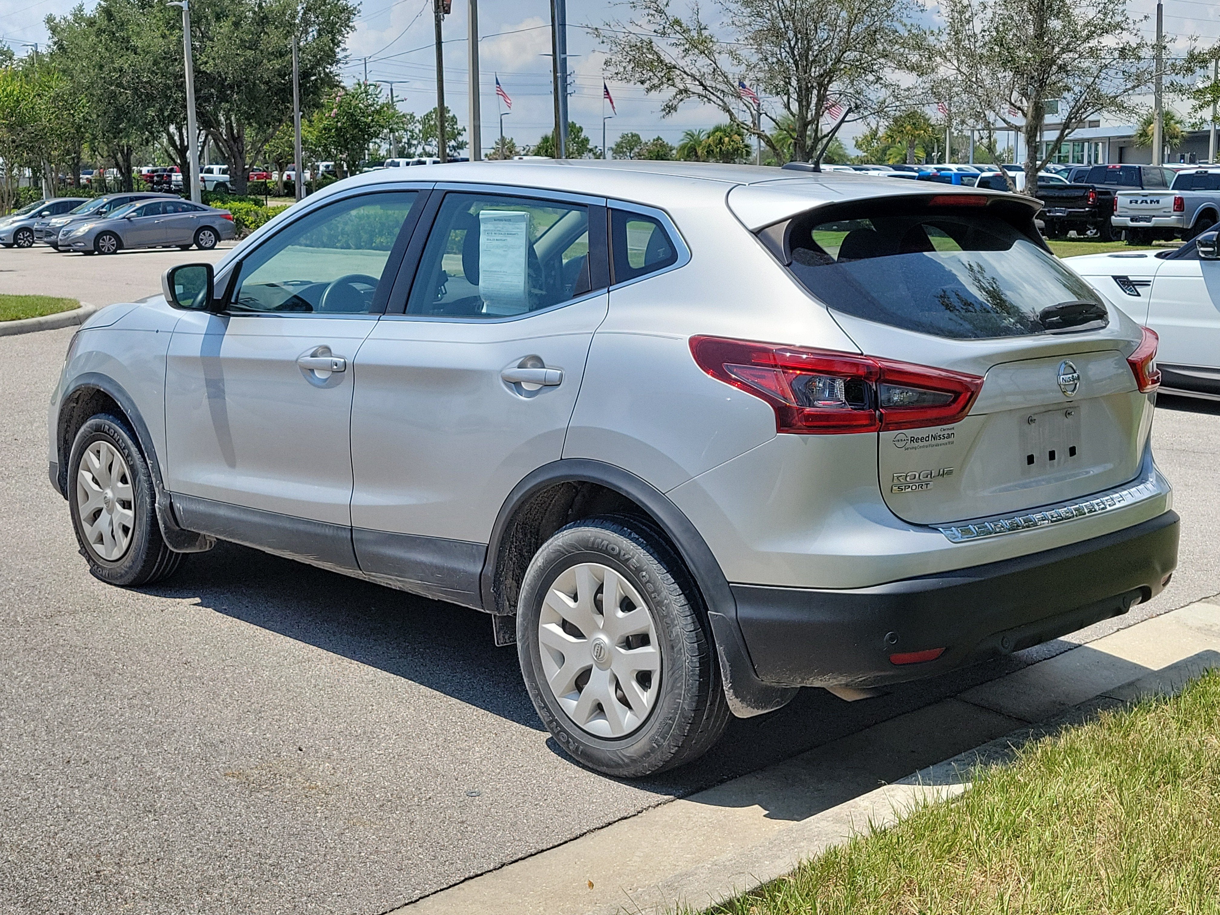 2020 Nissan Rogue Sport S