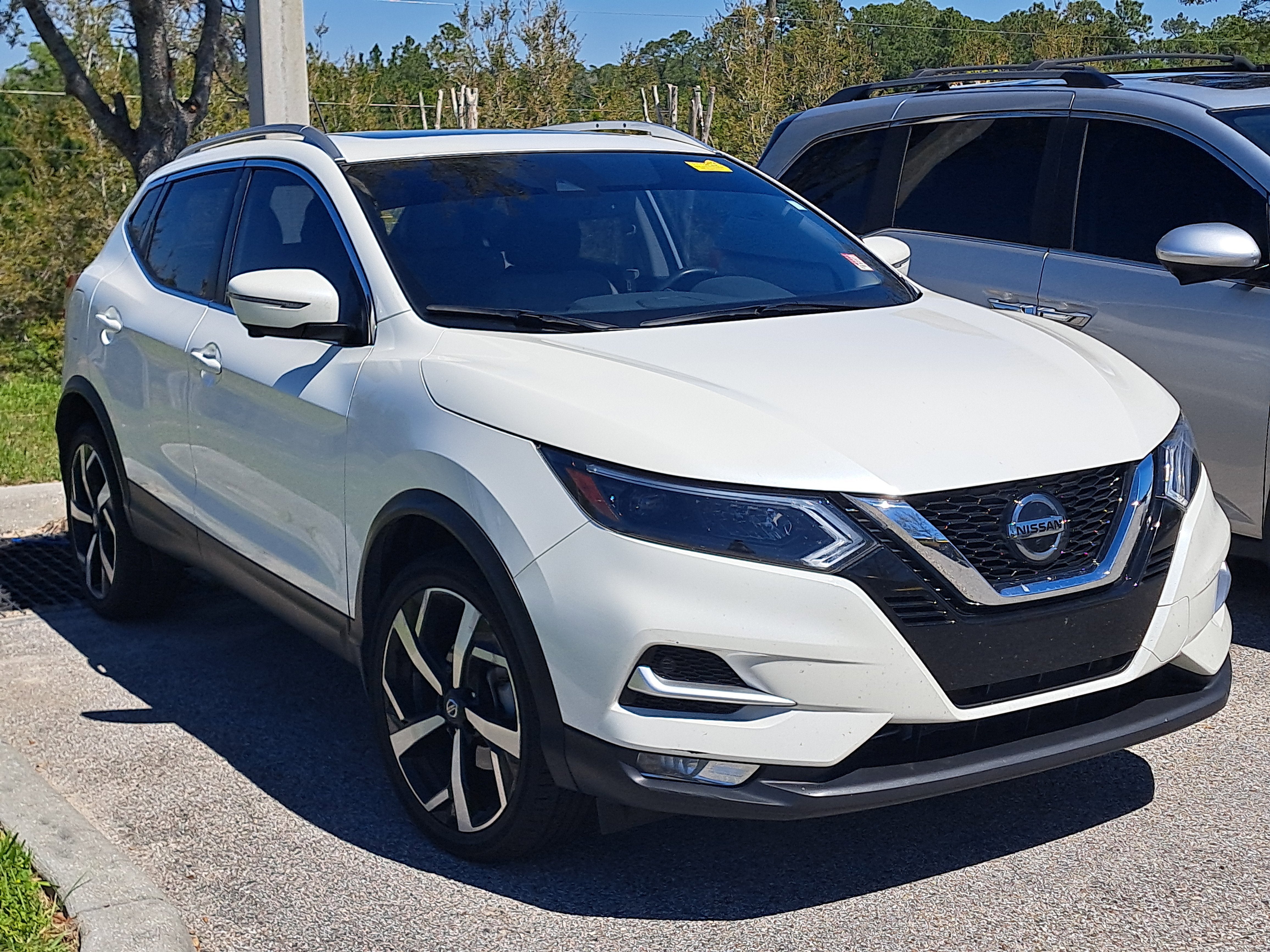 2021 Nissan Rogue Sport SL