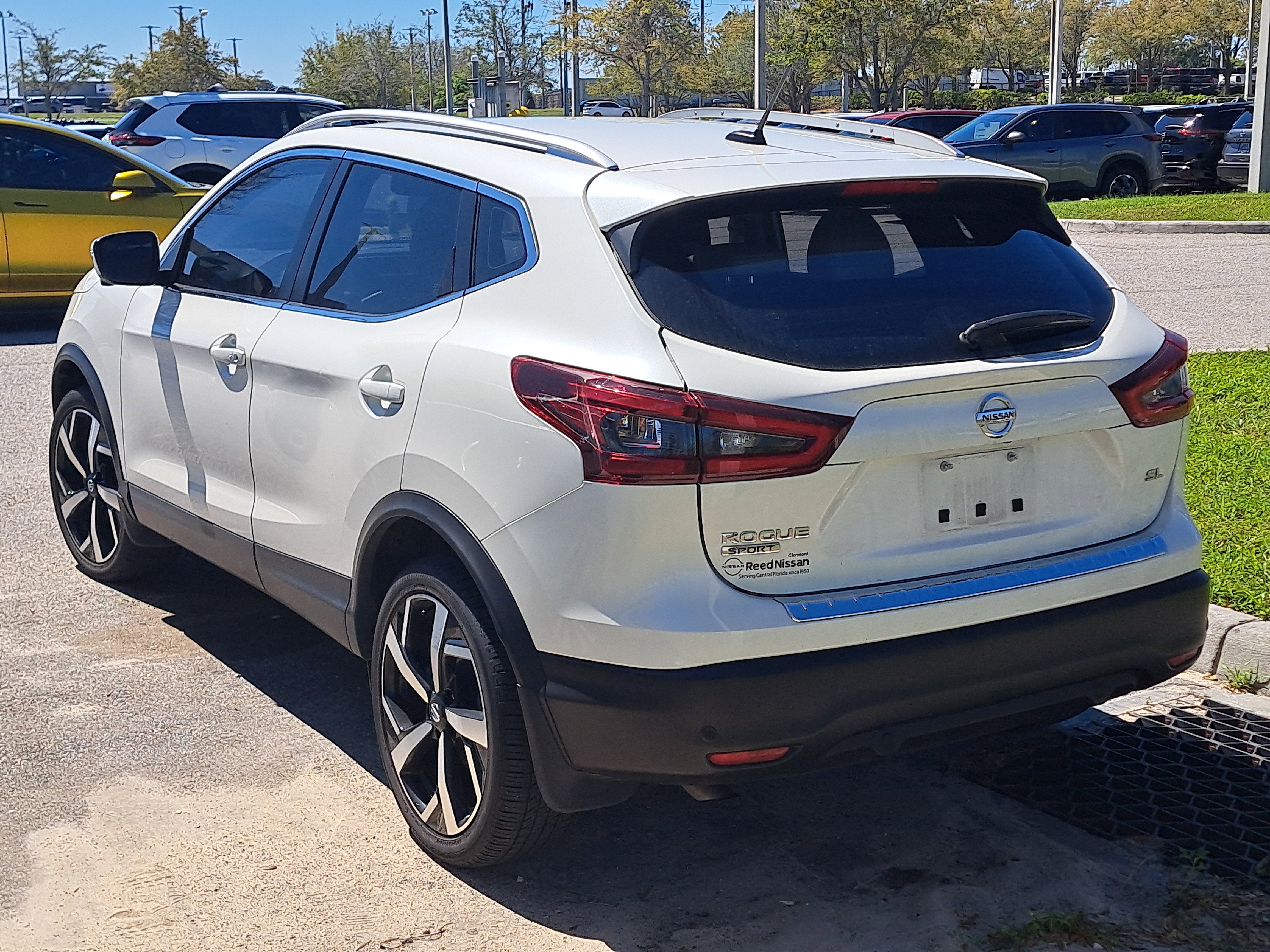 2021 Nissan Rogue Sport SL
