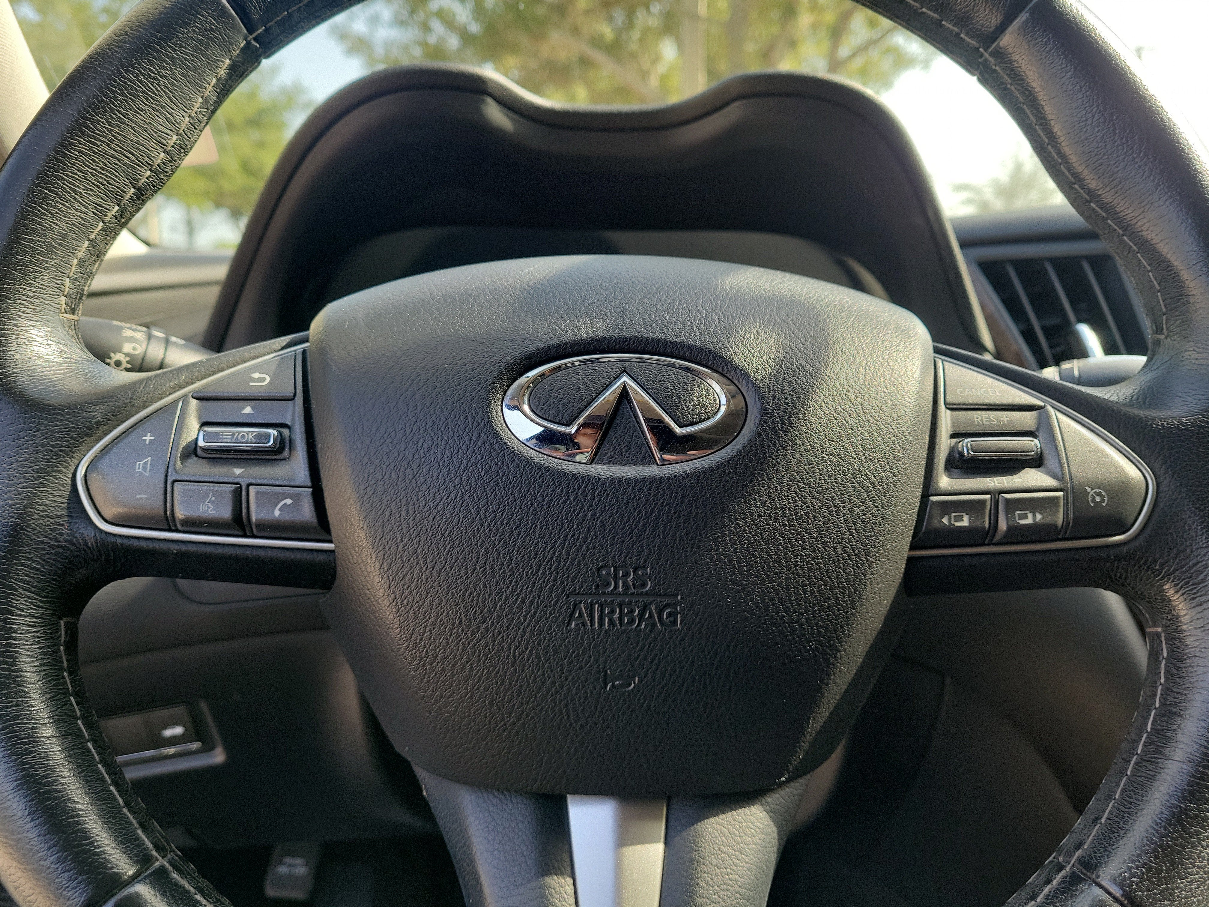 2015 INFINITI Q50 Premium