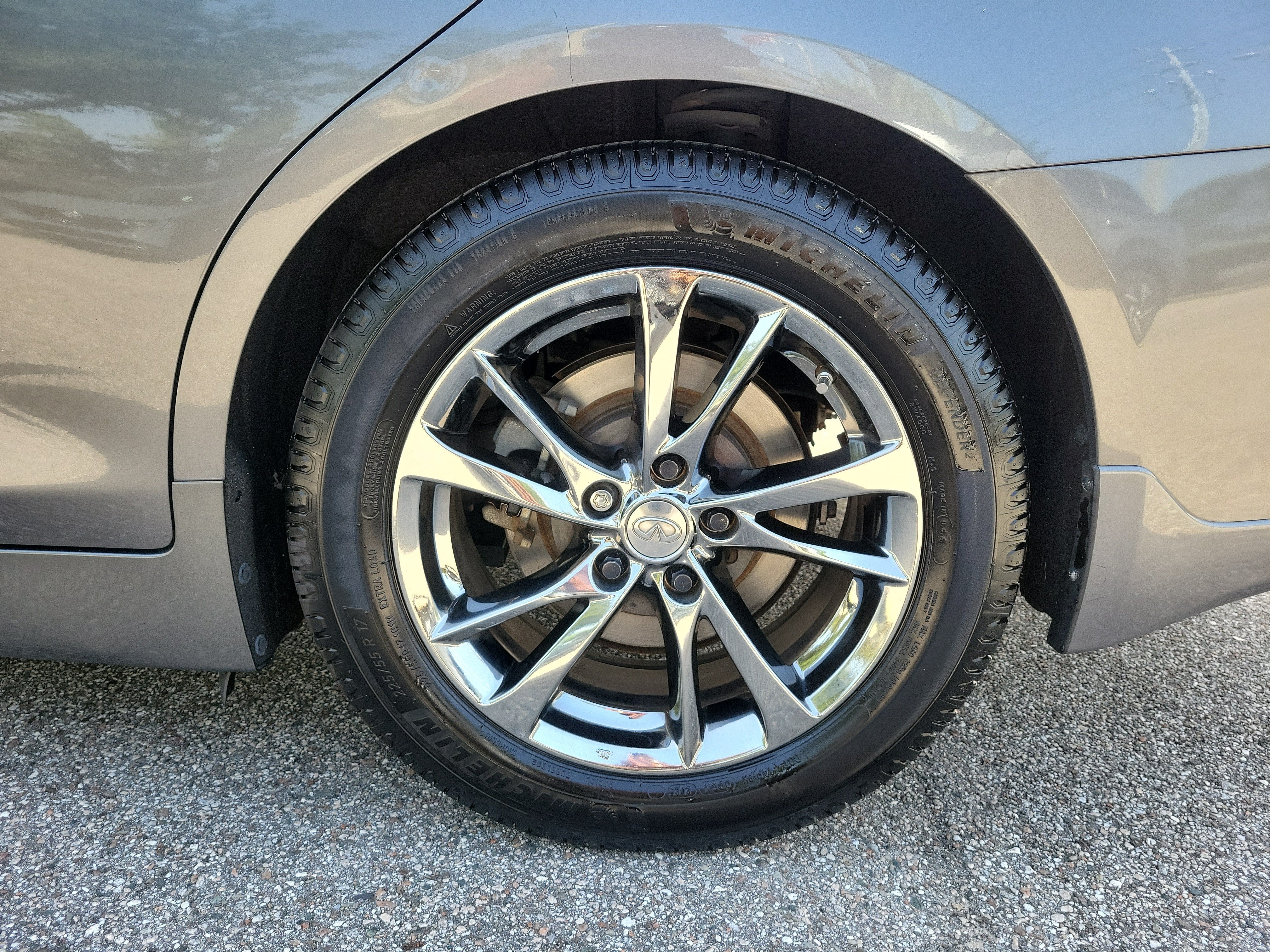 2015 INFINITI Q50 Premium